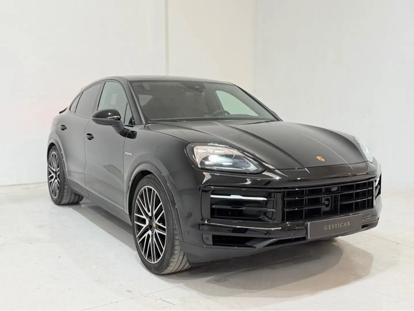 Porsche Cayenne Coupé E-Hybrid 3.0 V6 519 S 5p S/S tip Negro - 1