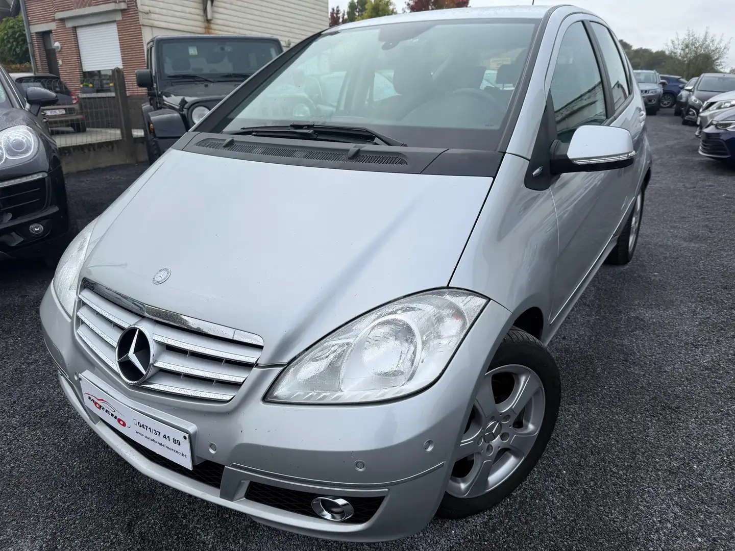 Mercedes-Benz A 180 automaat gekeurd vvk Argent - 2