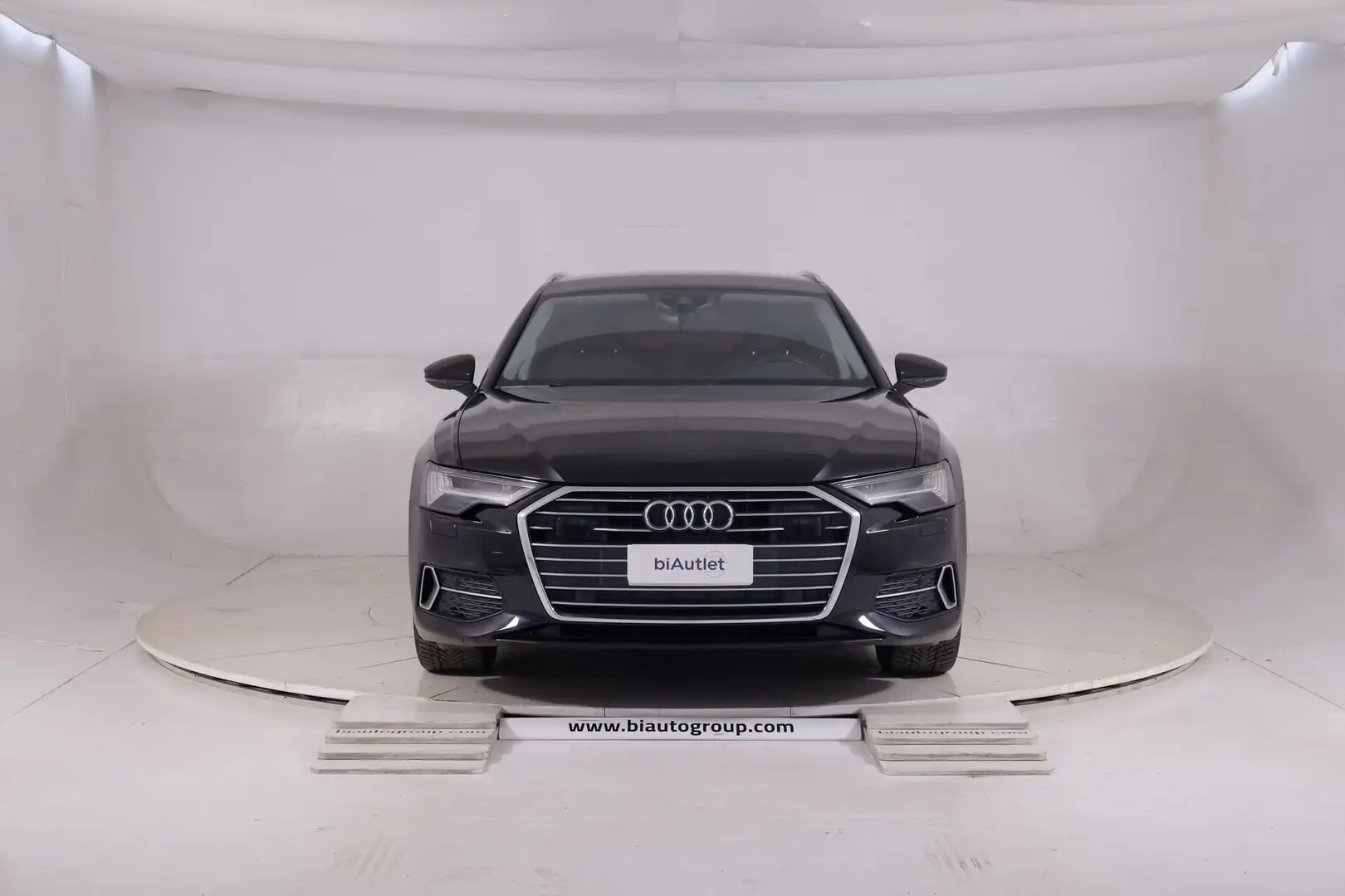 Audi A6 V 2018 Avant Diesel Avant 40 2.0 tdi mhev Busines Nero - 2