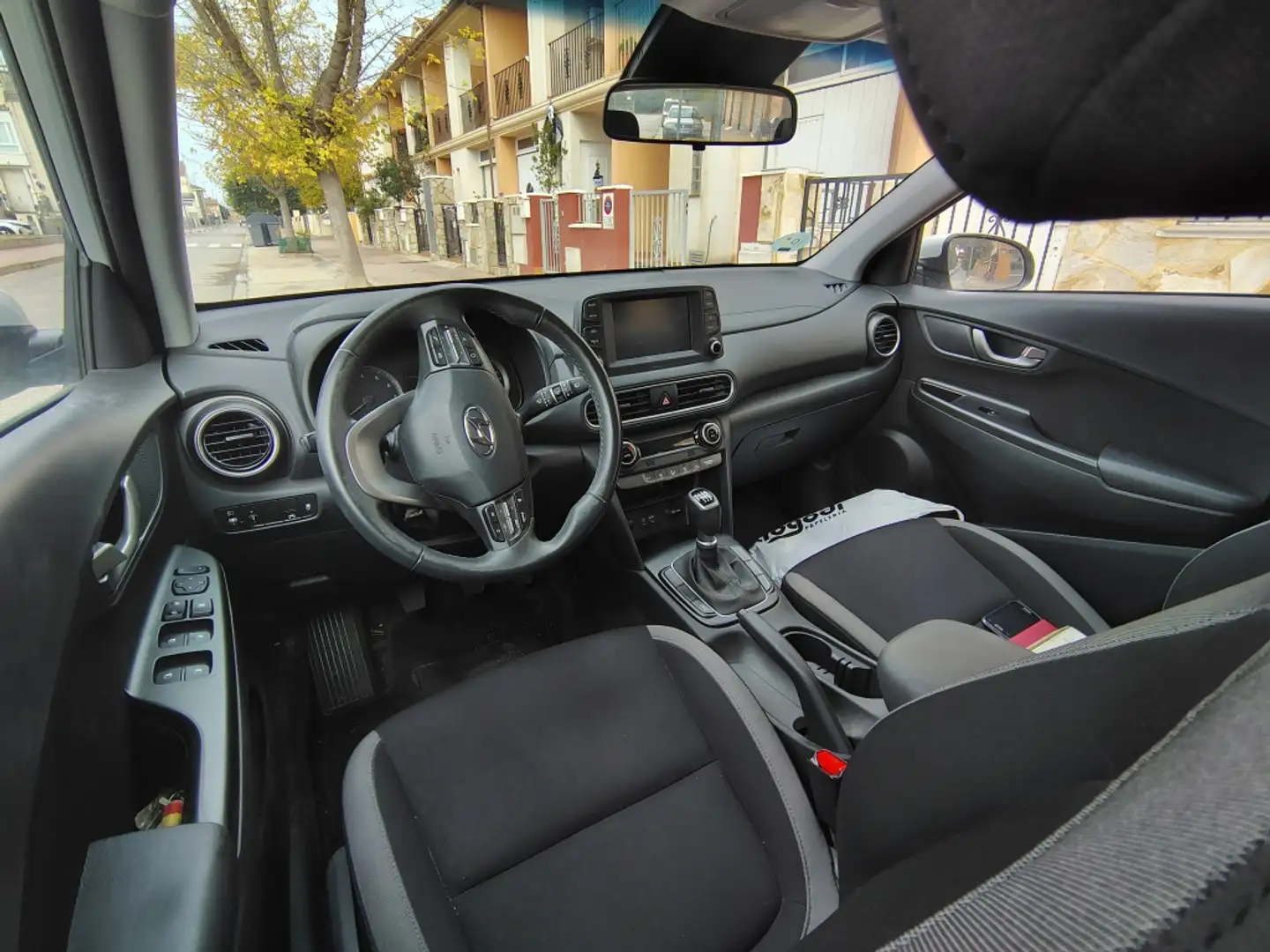 Hyundai KONA 1.0 TGDI 48V Style 4x2 Blanc - 2