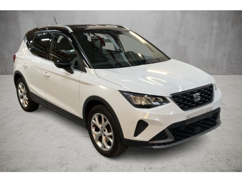 SEAT Arona 1.0 TSI FR SHZ KAMERA ACC FACEL. LED — photo 4