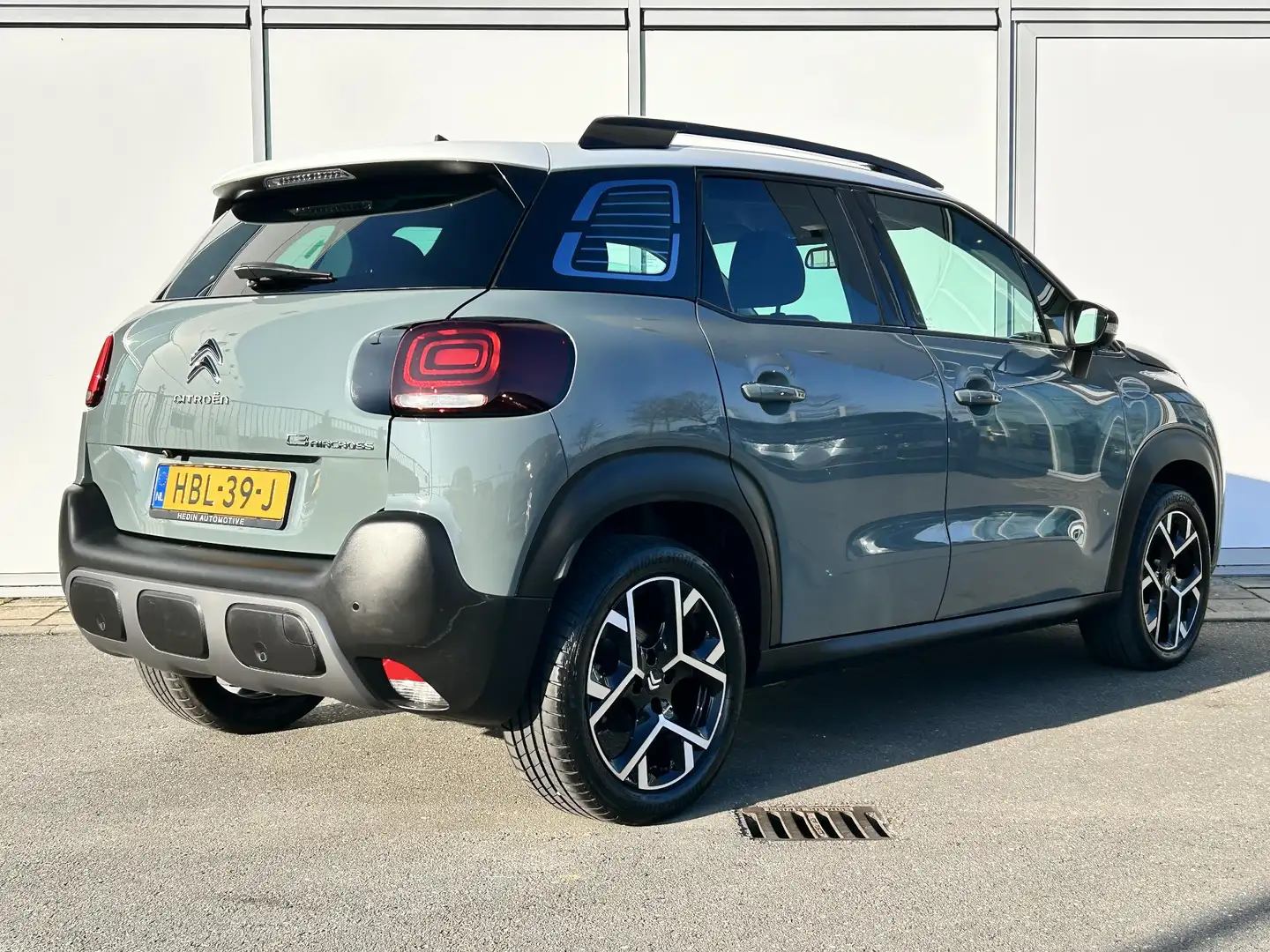 Citroen C3 Aircross 1.2 130pk Shine Pack Automaat | CAMERA | NAVIGATIE Grau - 2