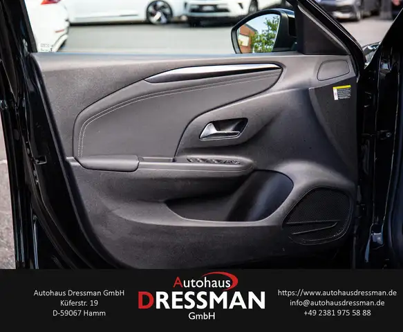 Opel Corsa view 9