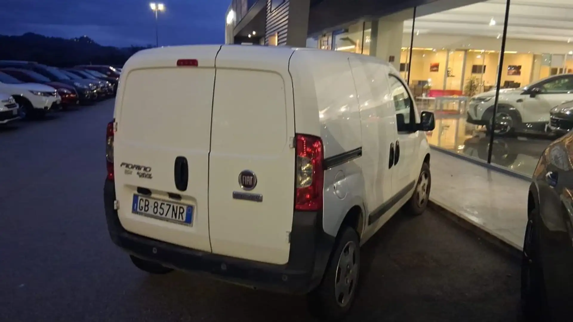 Fiat Fiorino 1.4 8V CNG 70CV Cargo SX METANO iva esposta Blanc - 2