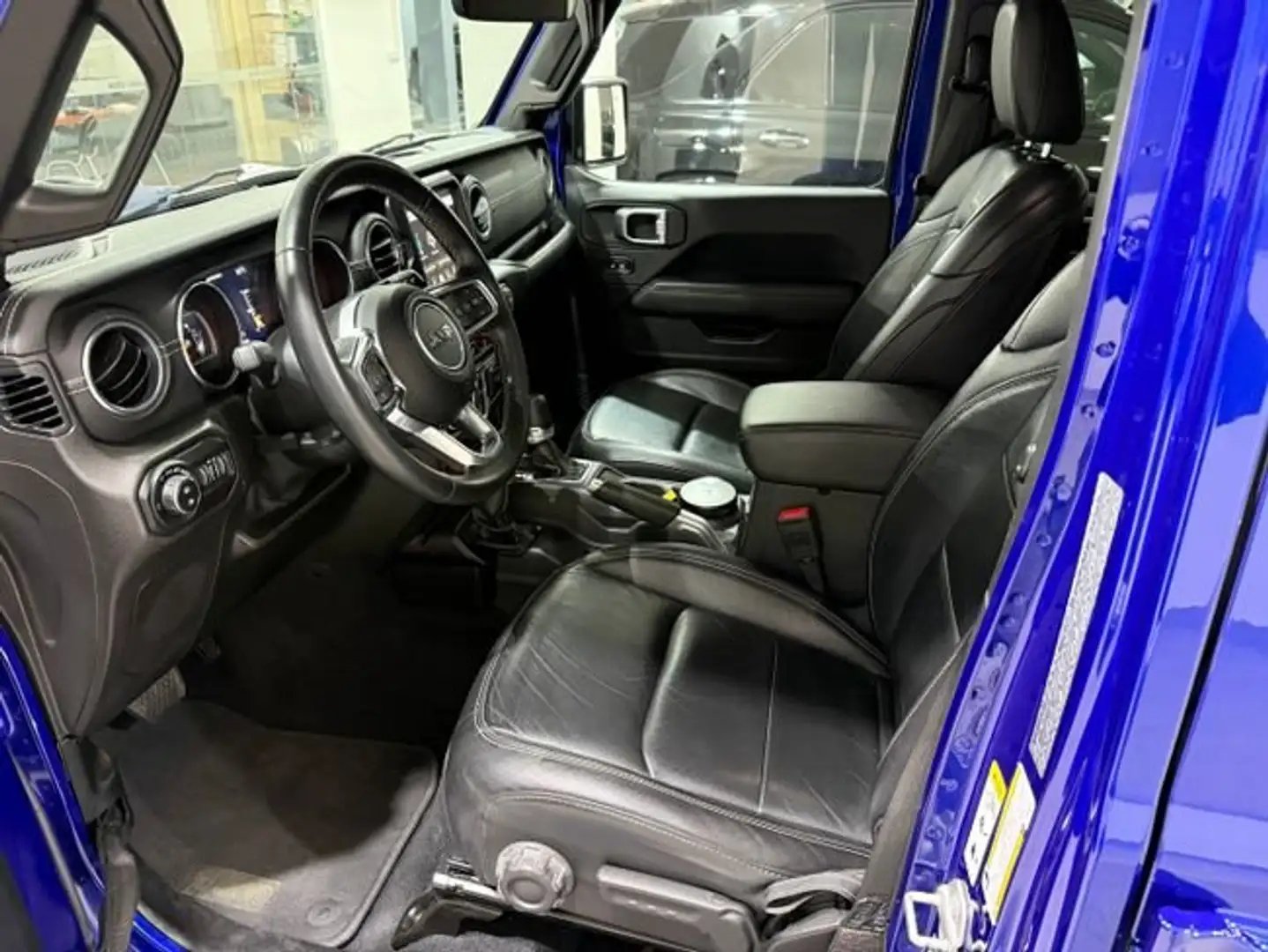 Jeep Wrangler 2.0T GME Sahara 8ATX E6D Azul - 2