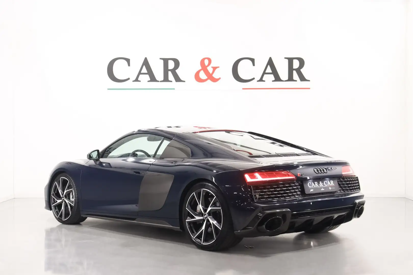 Audi R8 Coupé V10 RWD S Tronic Performance Fekete - 2