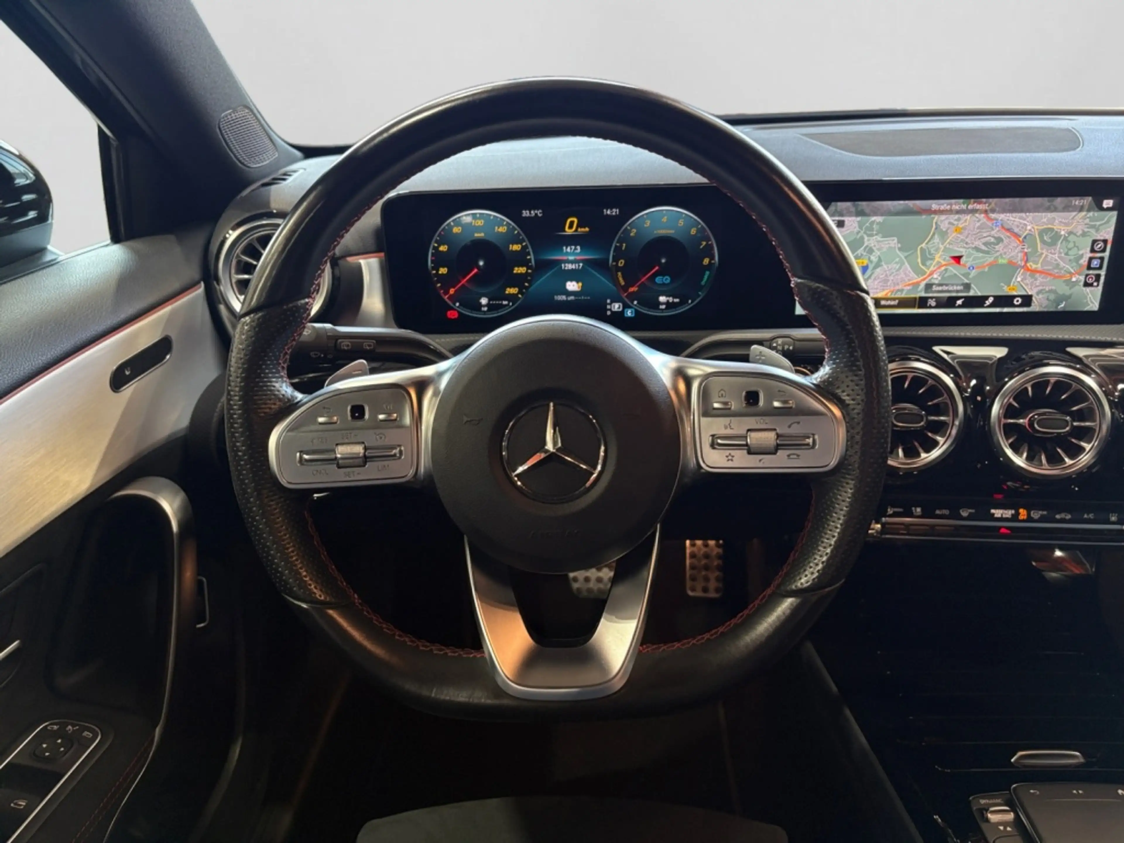 Mercedes-Benz A 250 e Kompaktlimousine AMG|MBEAM|NIGHT|MBUX|LM — photo 14