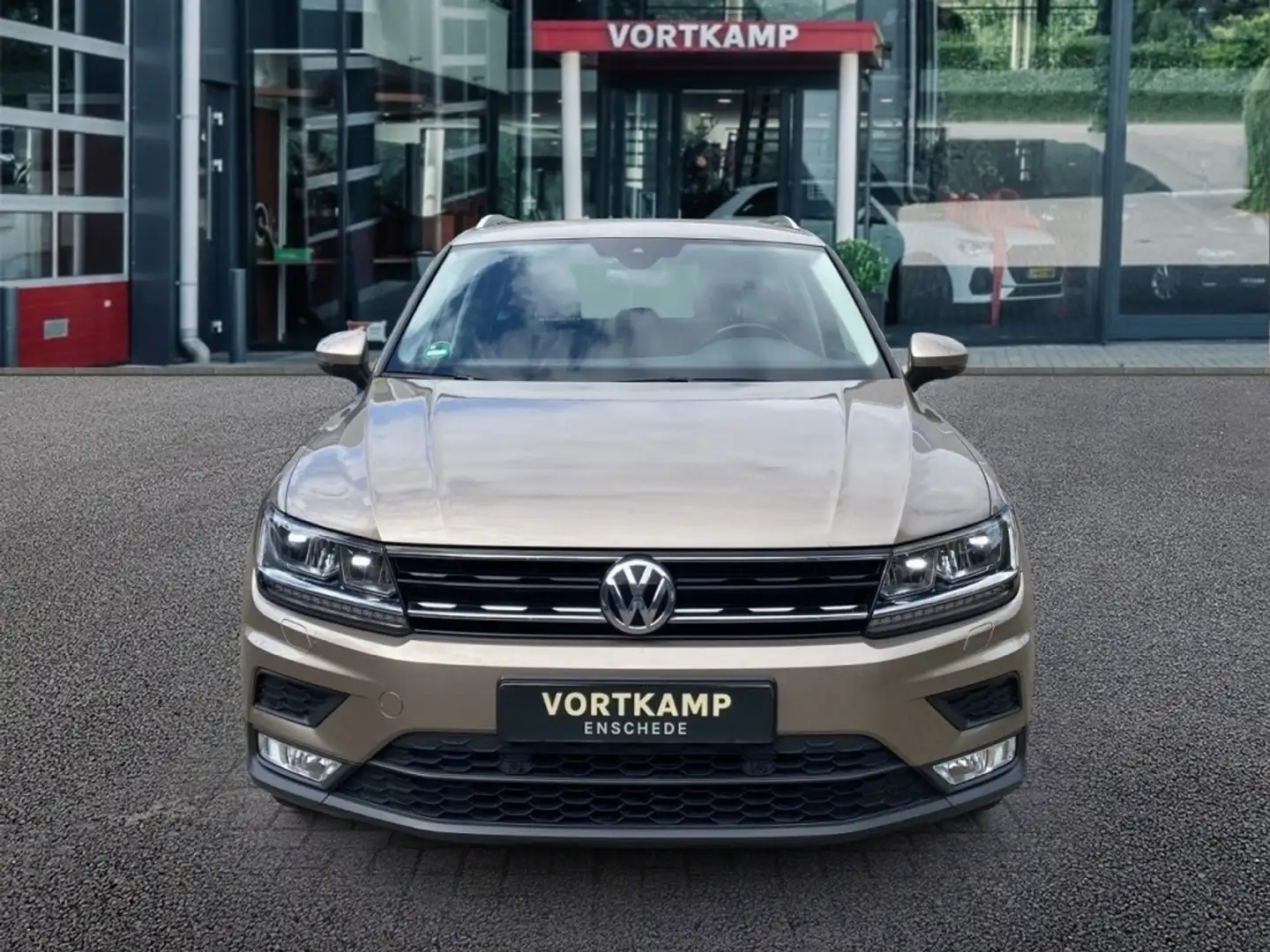 Volkswagen Tiguan 1.4 TSI DSG COMFORTLINE TREKHAAK/CAMERA/ACC/CARPLA Grijs - 2