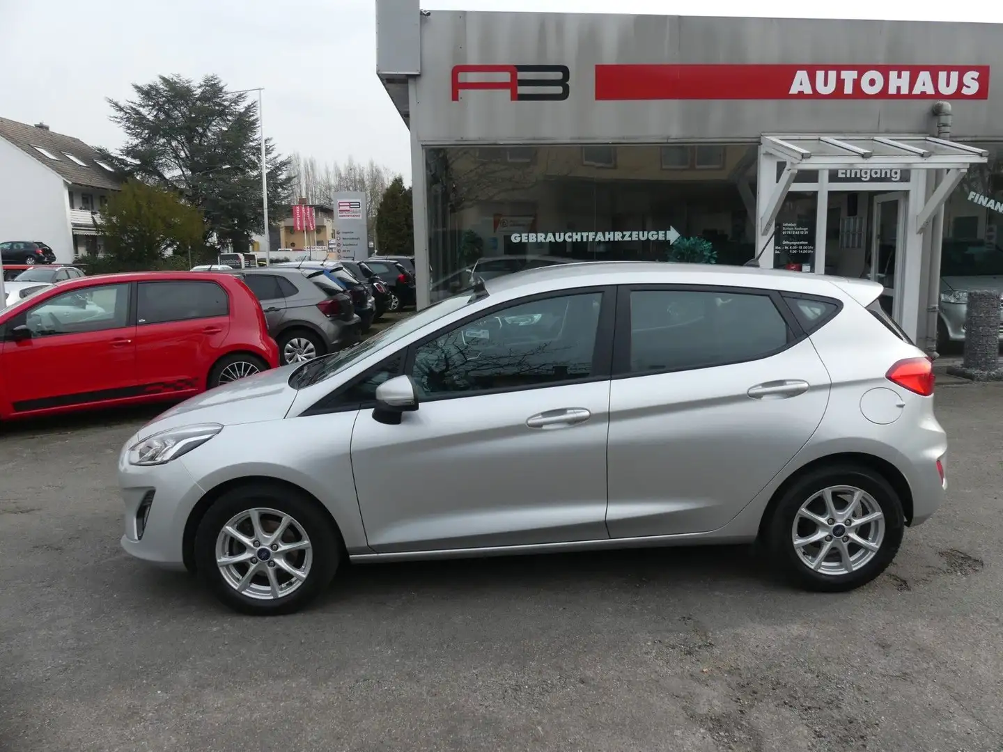 Ford Fiesta Cool & Connect Silber - 1