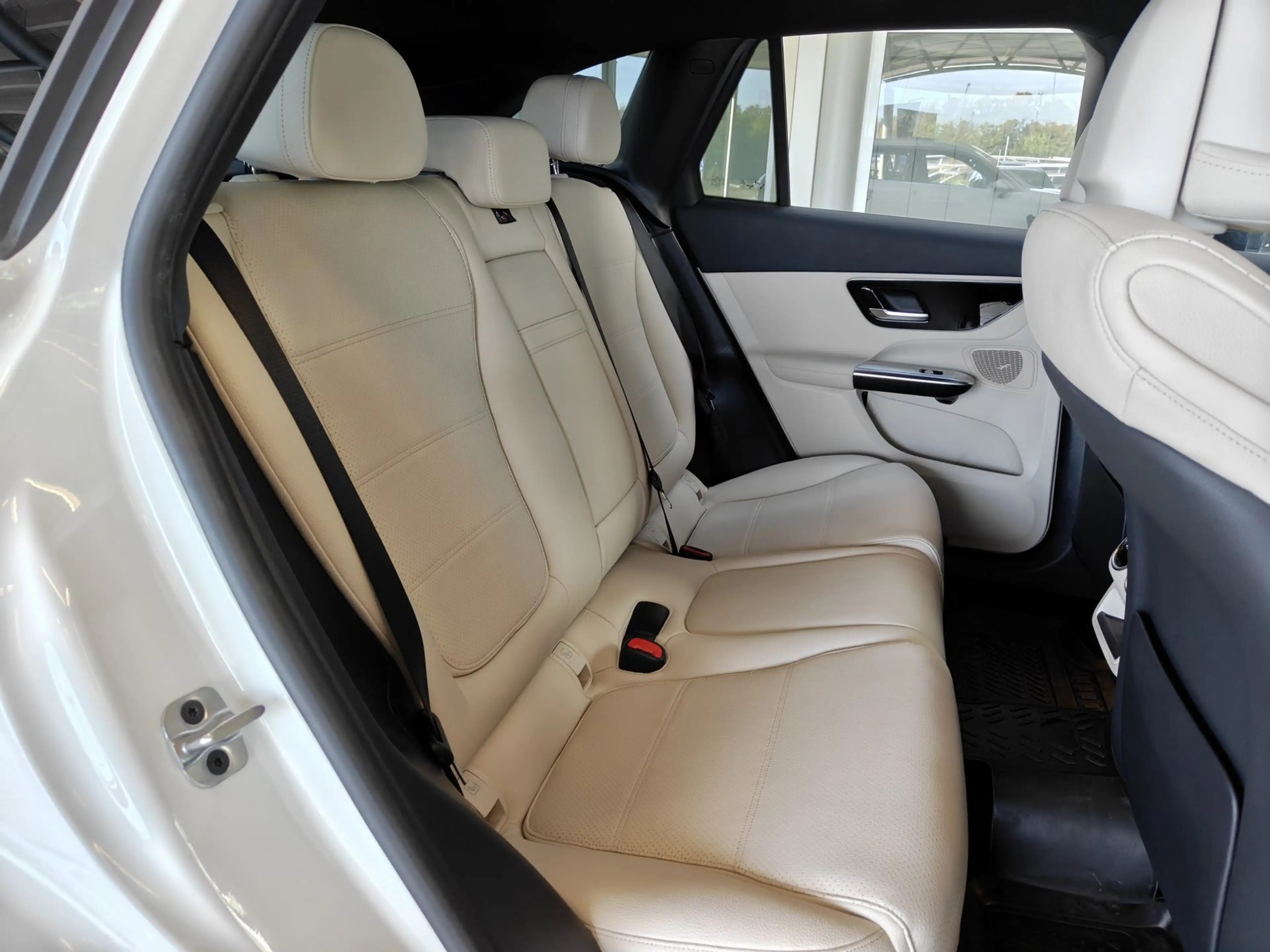 Mercedes-Benz GLC 220 d Avantgarde 4M AHK+DISTRONIC+DIGITALIGHT — photo 13