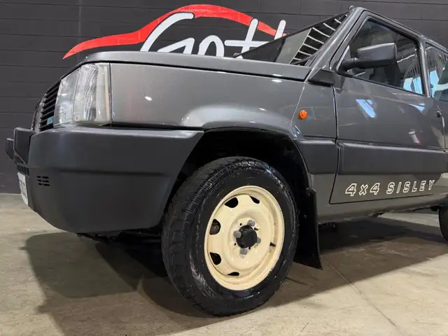 Fiat Panda view 8