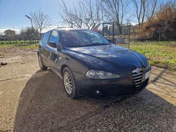 147 II 2004 5p 1.9 jtd Distinctive 120cv