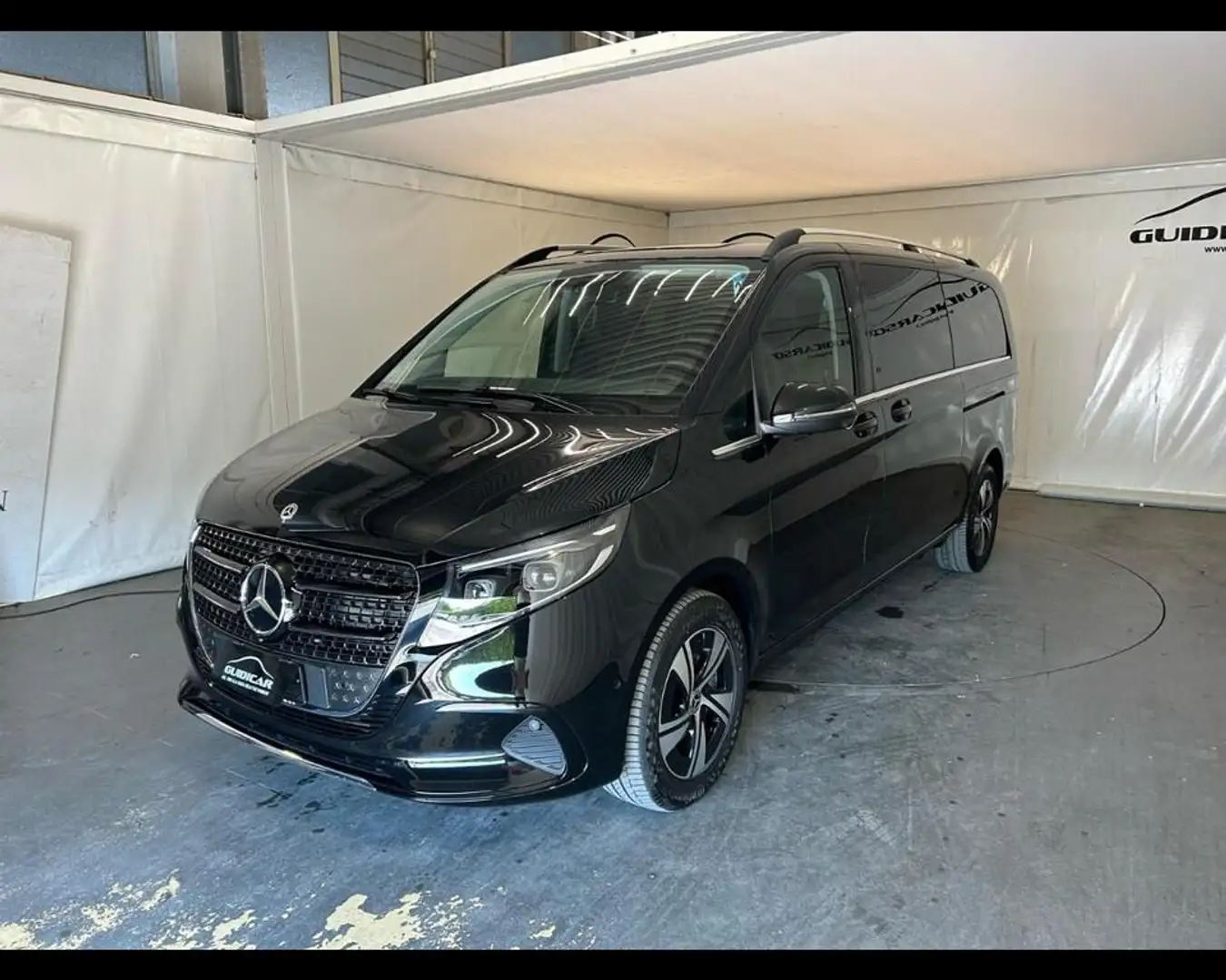 Mercedes-Benz V Extralong 250 d Avantgarde auto Nero - 1