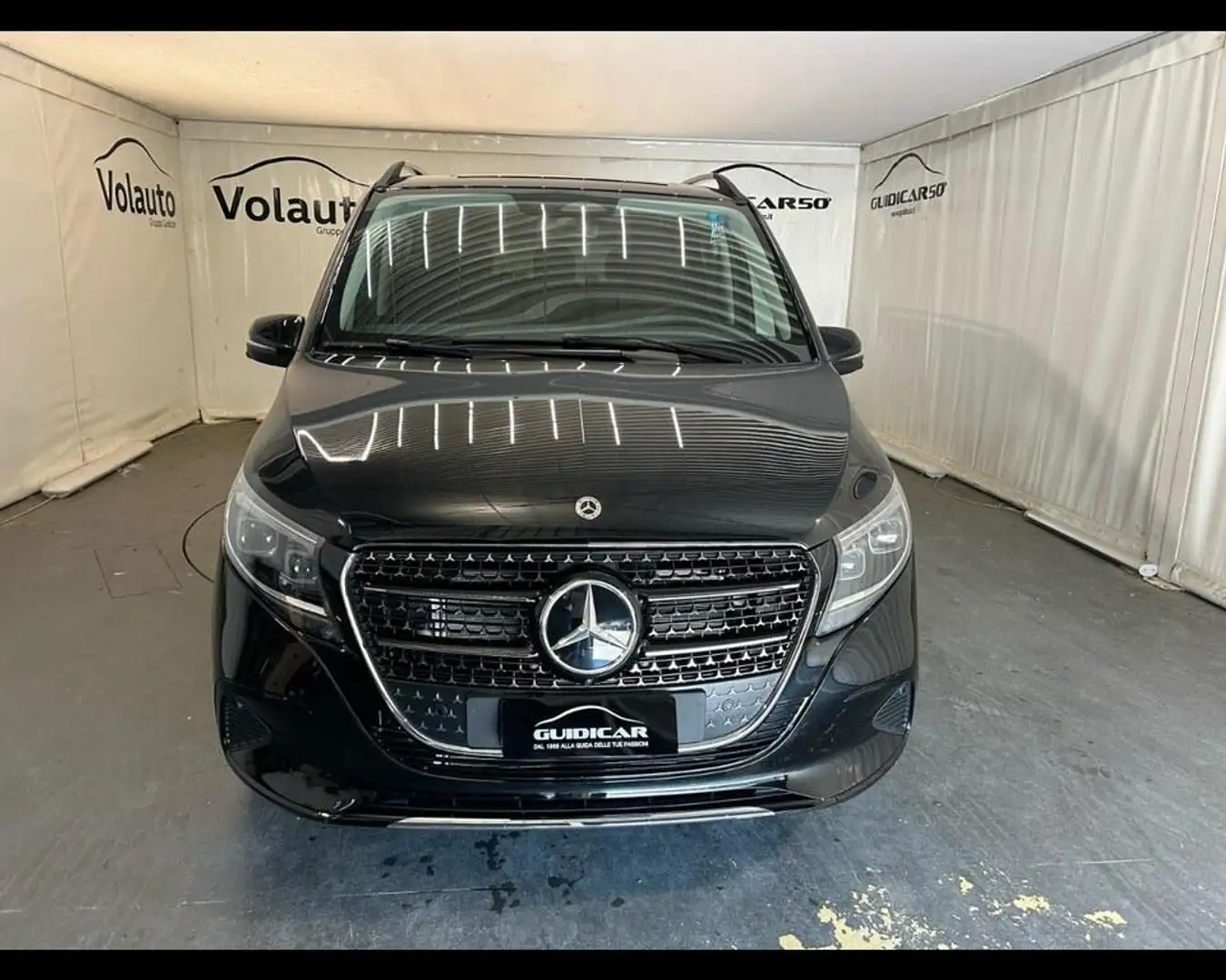 Mercedes-Benz V Extralong 250 d Avantgarde auto Nero - 2