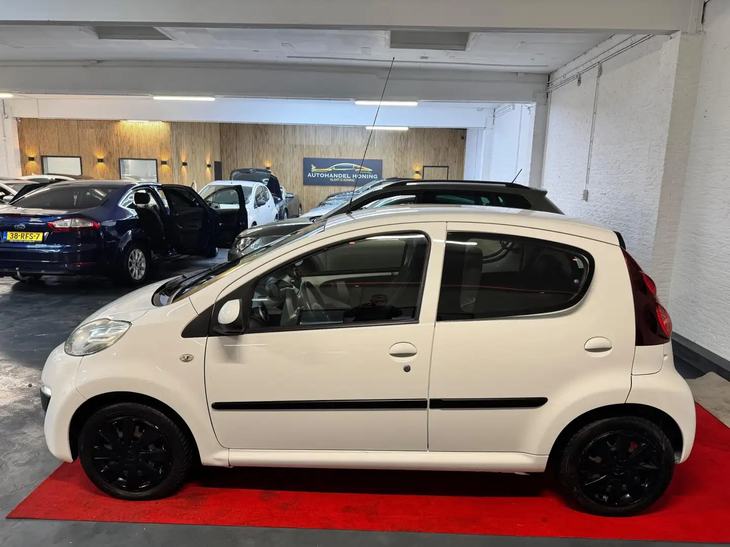 Peugeot 107 1.0 Active/AIRCO/LAGE KM MET NAP/5DEURS Alb - 2