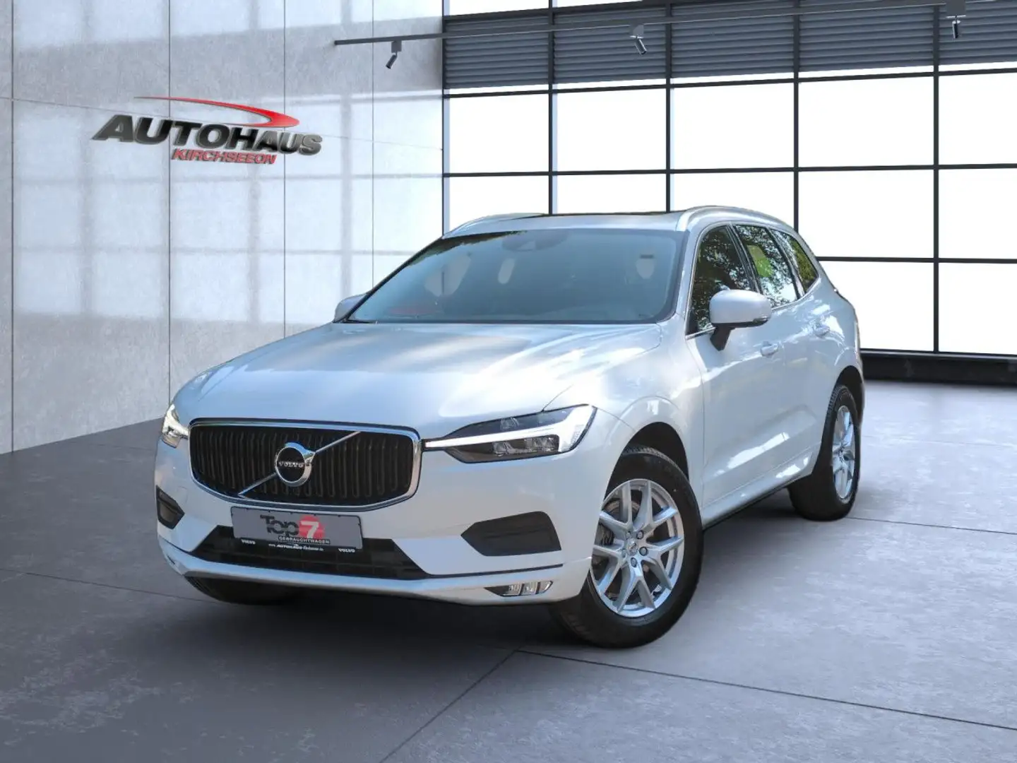 Volvo XC60 B4 (Benzin) Momentum Pro 2WD Automatik Navi Weiß - 2
