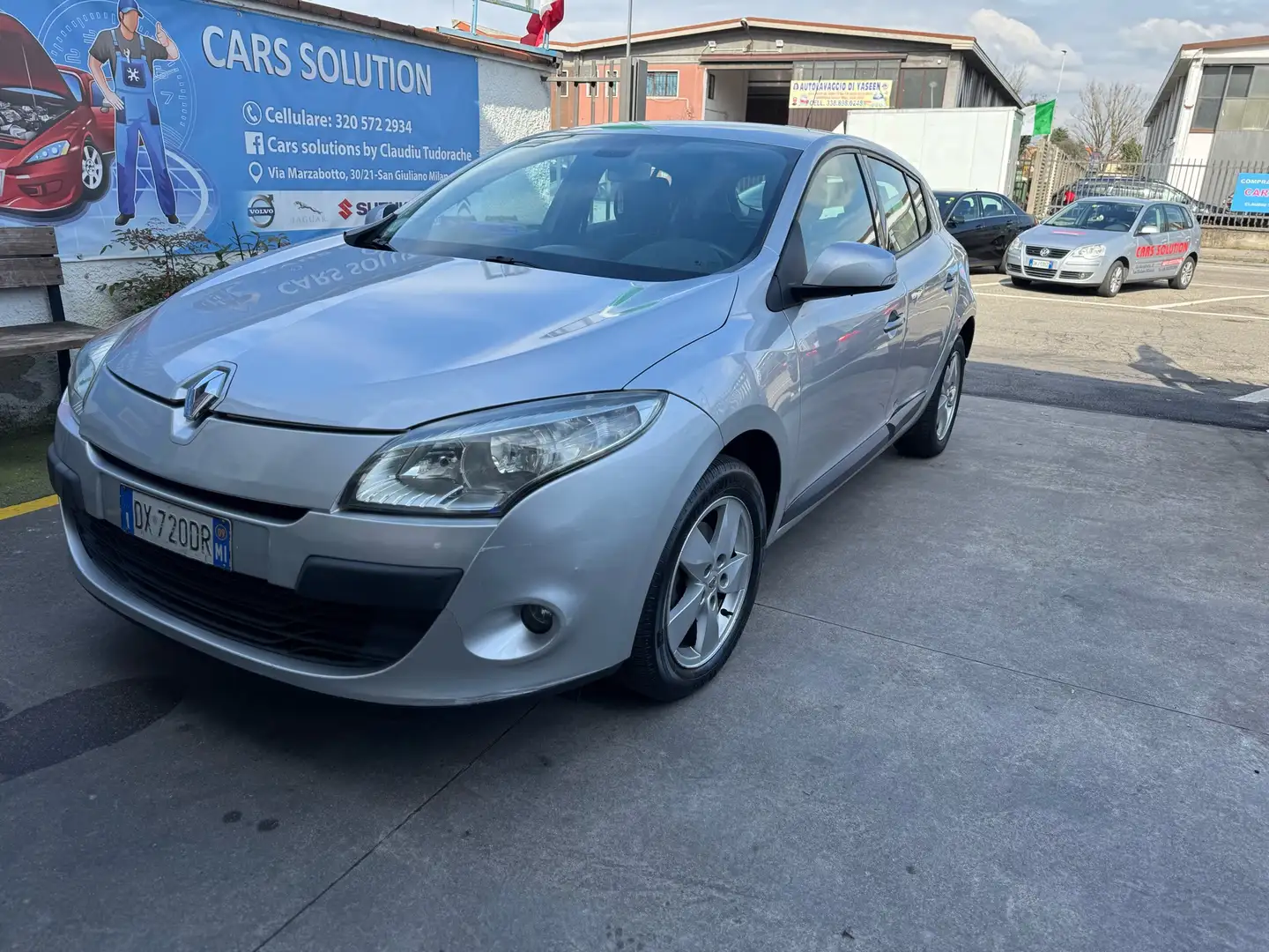 Renault Megane Berlina 1.6 16v Privilege - 2