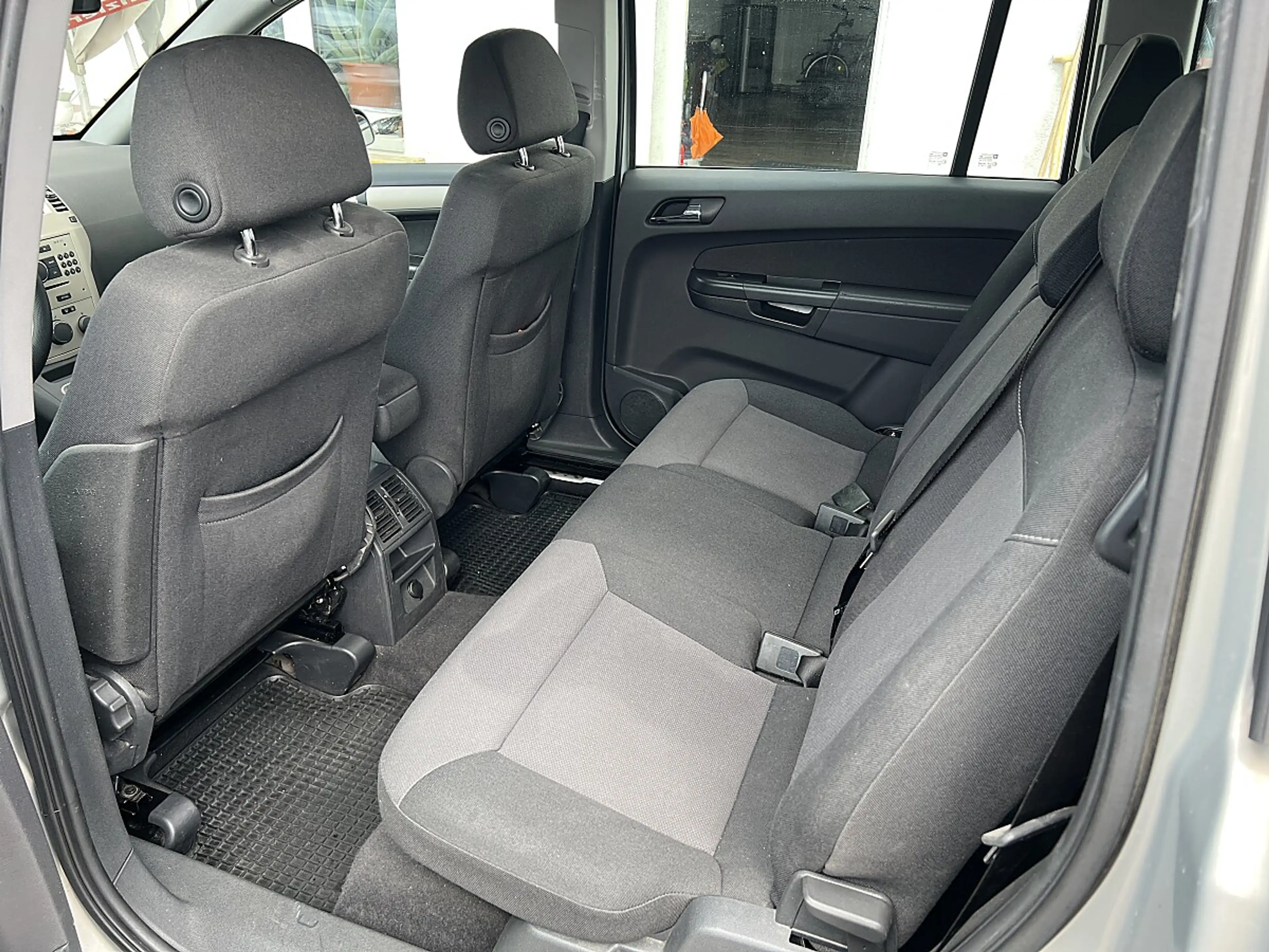Opel Zafira 1,9 CDTI * 7 SITZER * SOFORT FNANZERUNG MÖGLICH * — photo 11