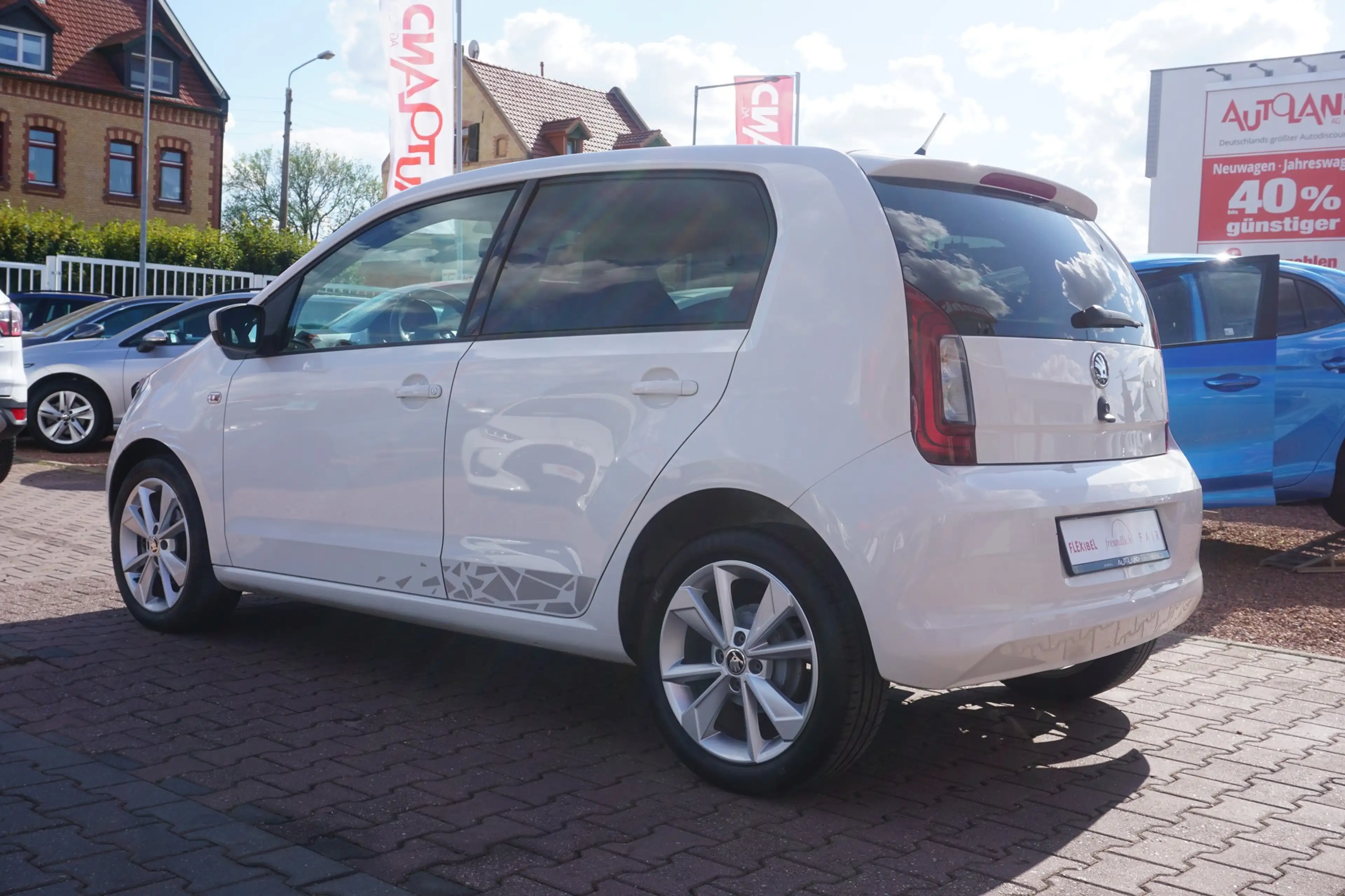 Skoda Citigo 1.0 MPI Fun DAB Sitzheizung Klima USB AUX — photo 3