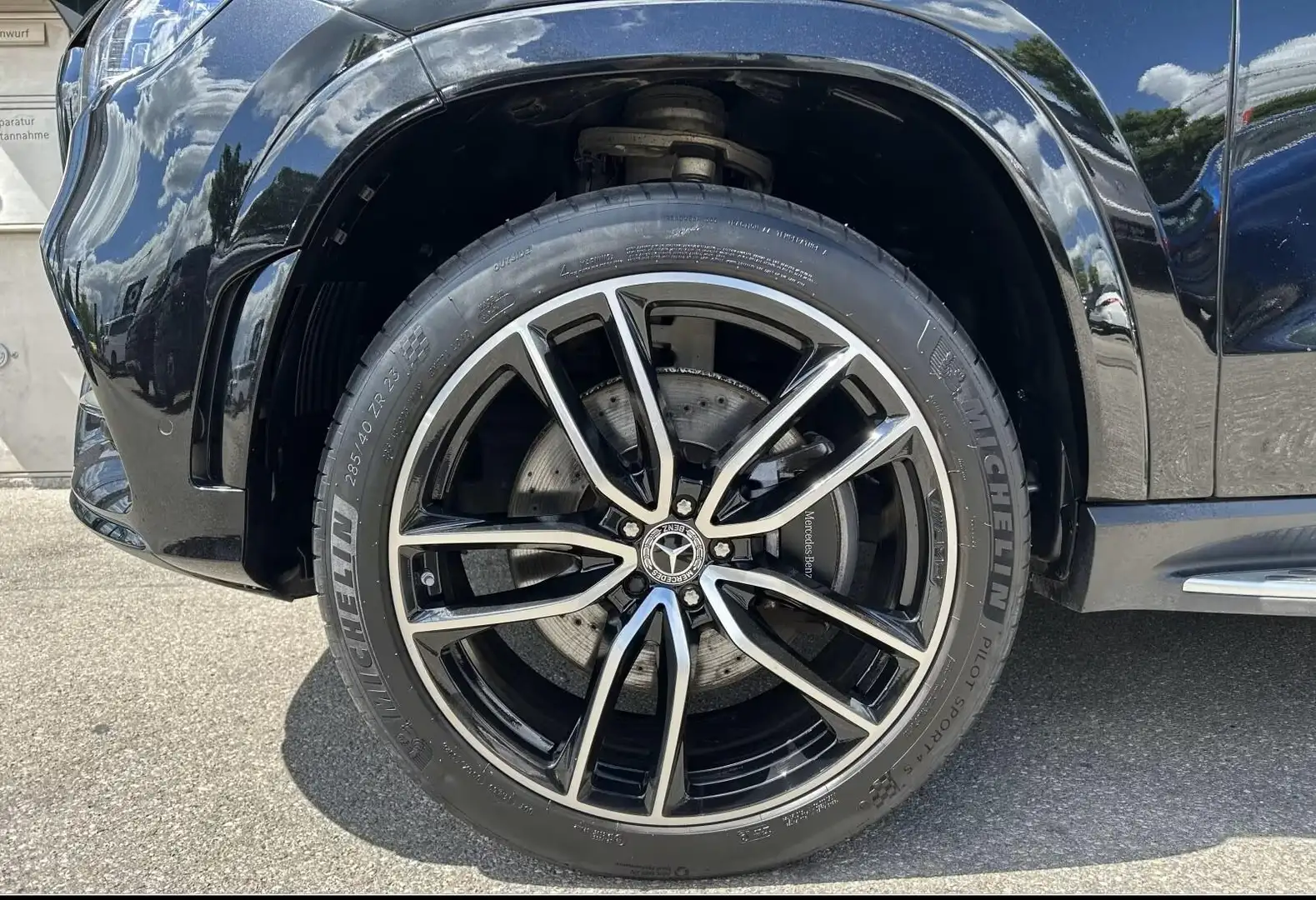 Mercedes-Benz GLS 580 4MATIC AMG Premium Plus 2x AMG Line Nightpakket 23 Zwart - 2