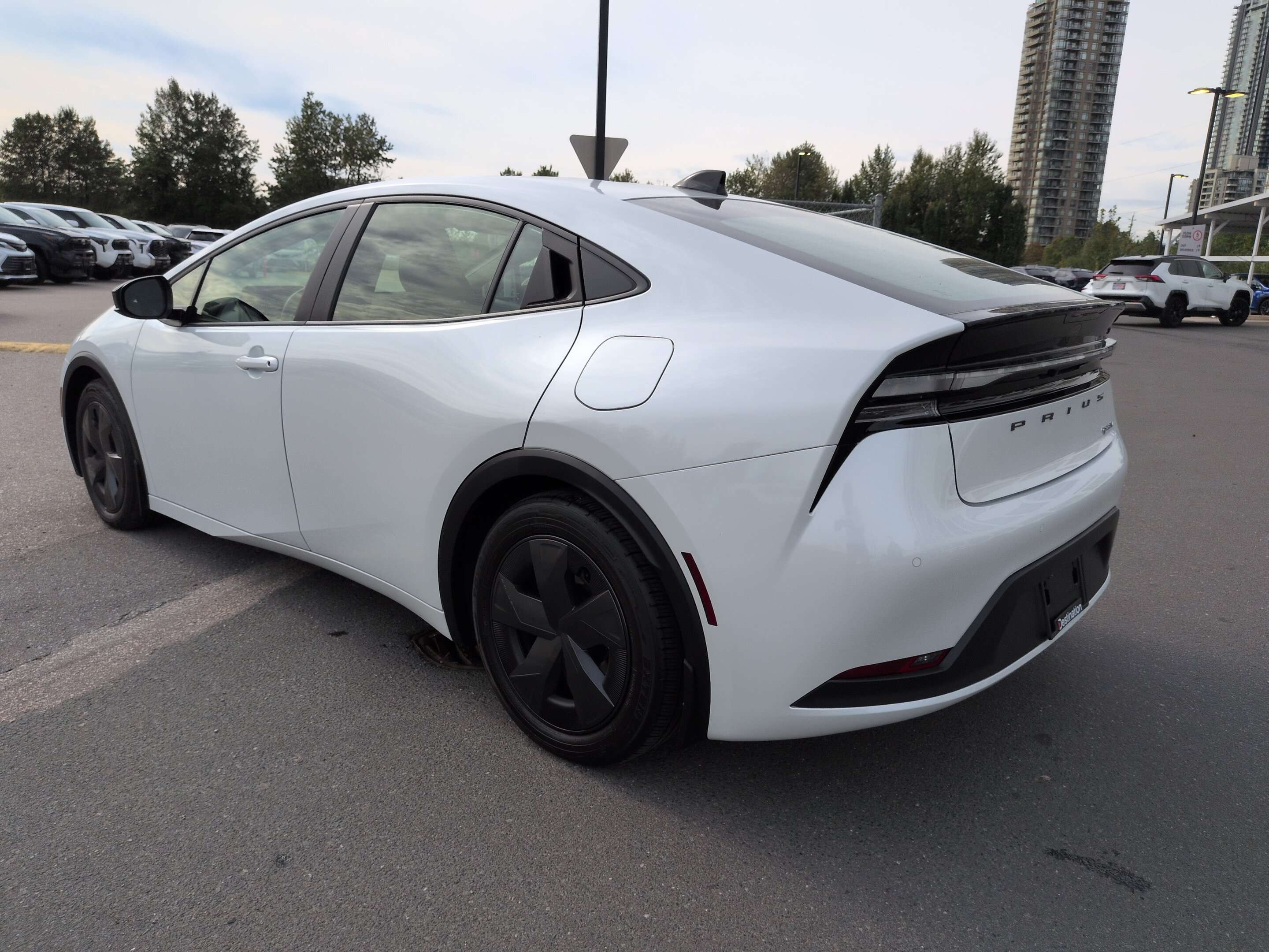2026 Toyota Prius SE Auto - Local, No Accidents, Toyota Certified! — снимка 1