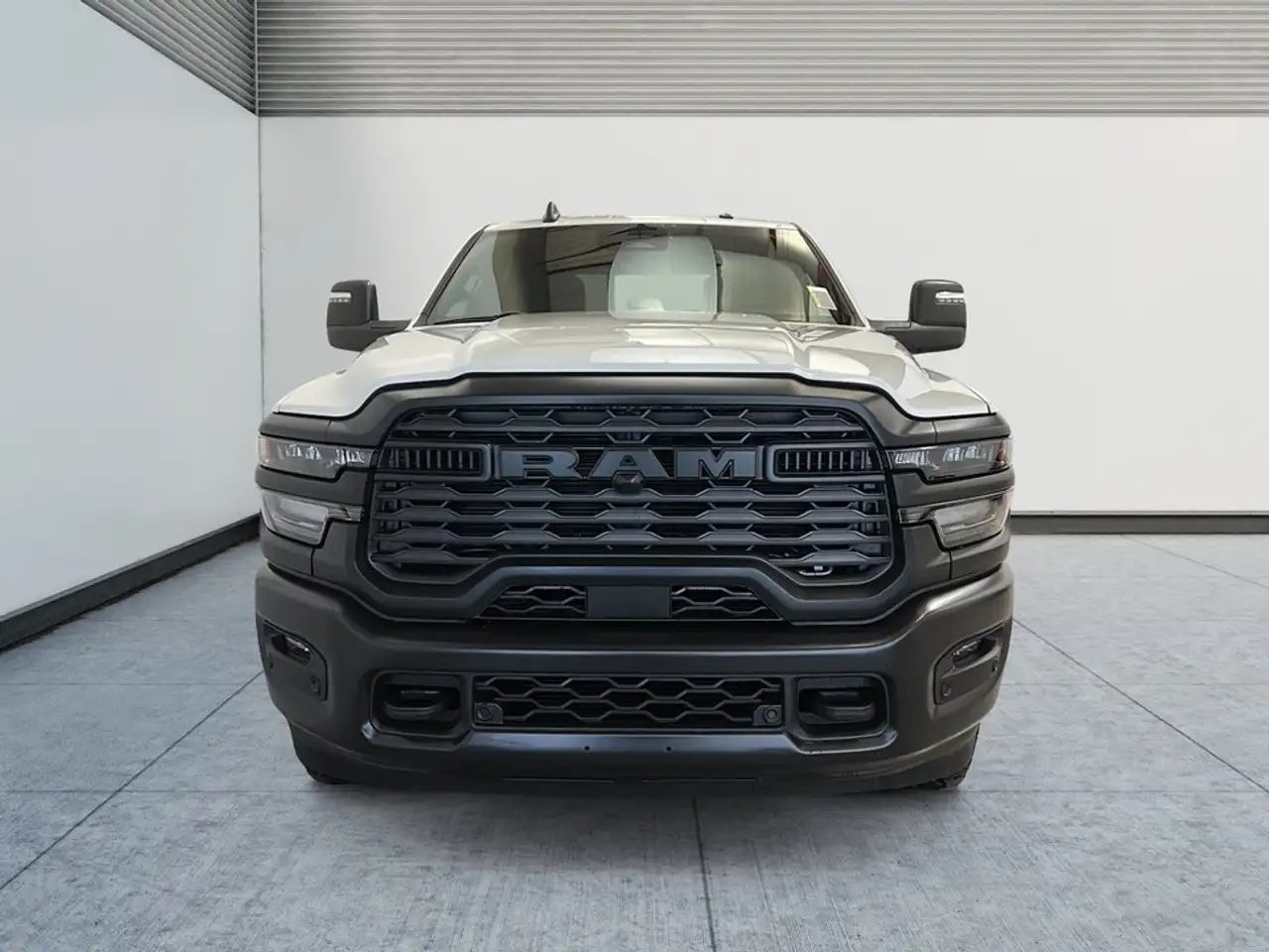 RAM 2500 снимка RAM 2500