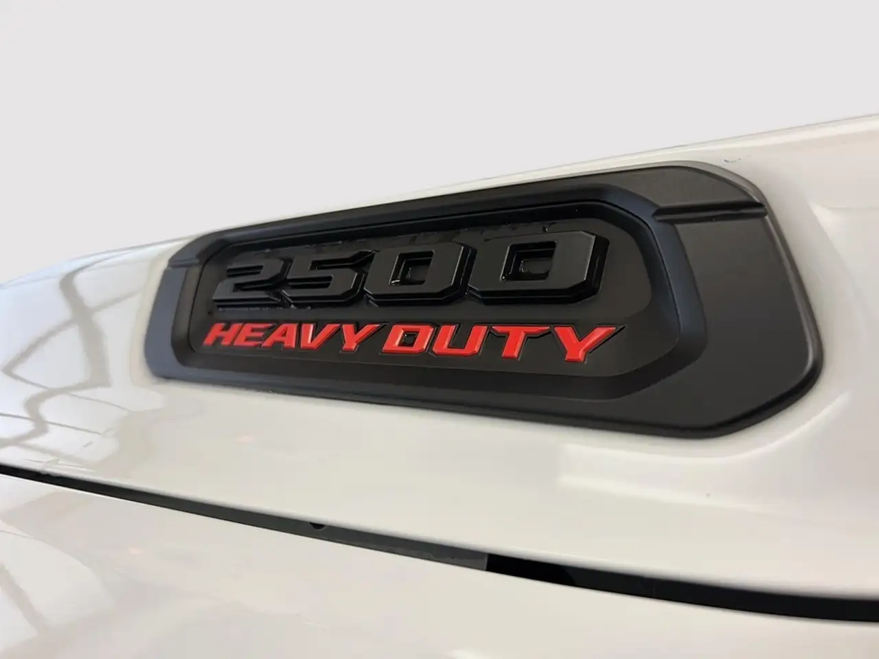 RAM 2500 снимка RAM 2500