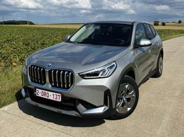 iX1 66.5 kWh xDrive30