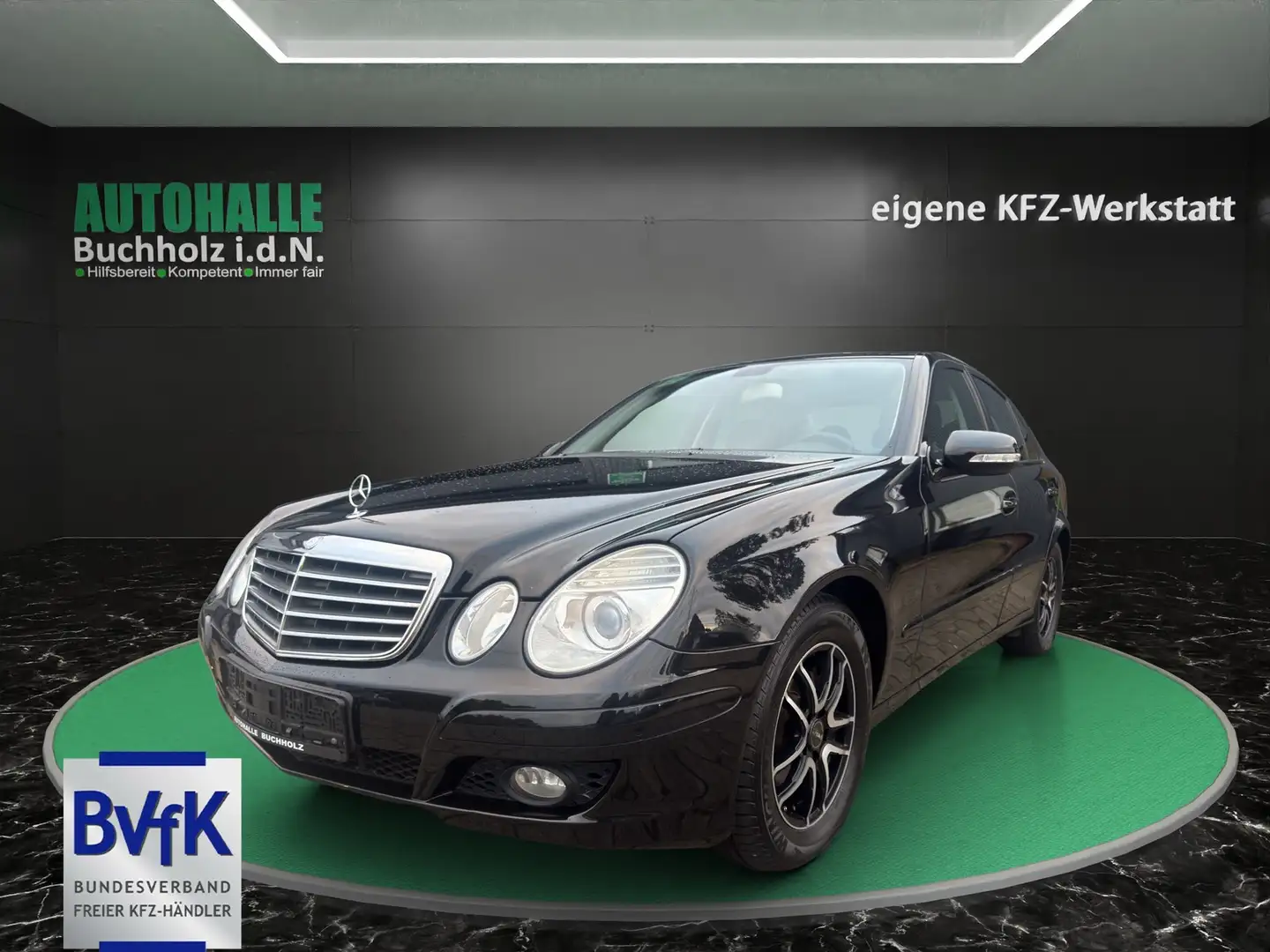 Mercedes-Benz E 200 Kompressor~Automatik~Klimaautomatik~SSD~PDC~ESP~AB Schwarz - 1