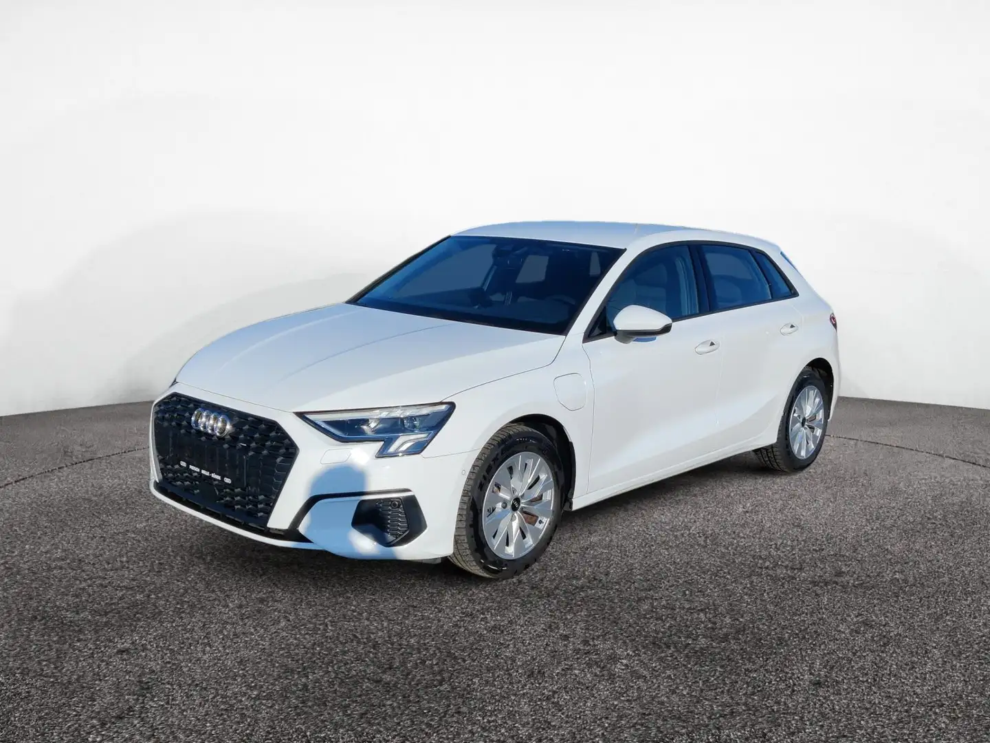 Audi A3 40 TFSIe S-tronic LED Navi Sportsit Weiß - 2