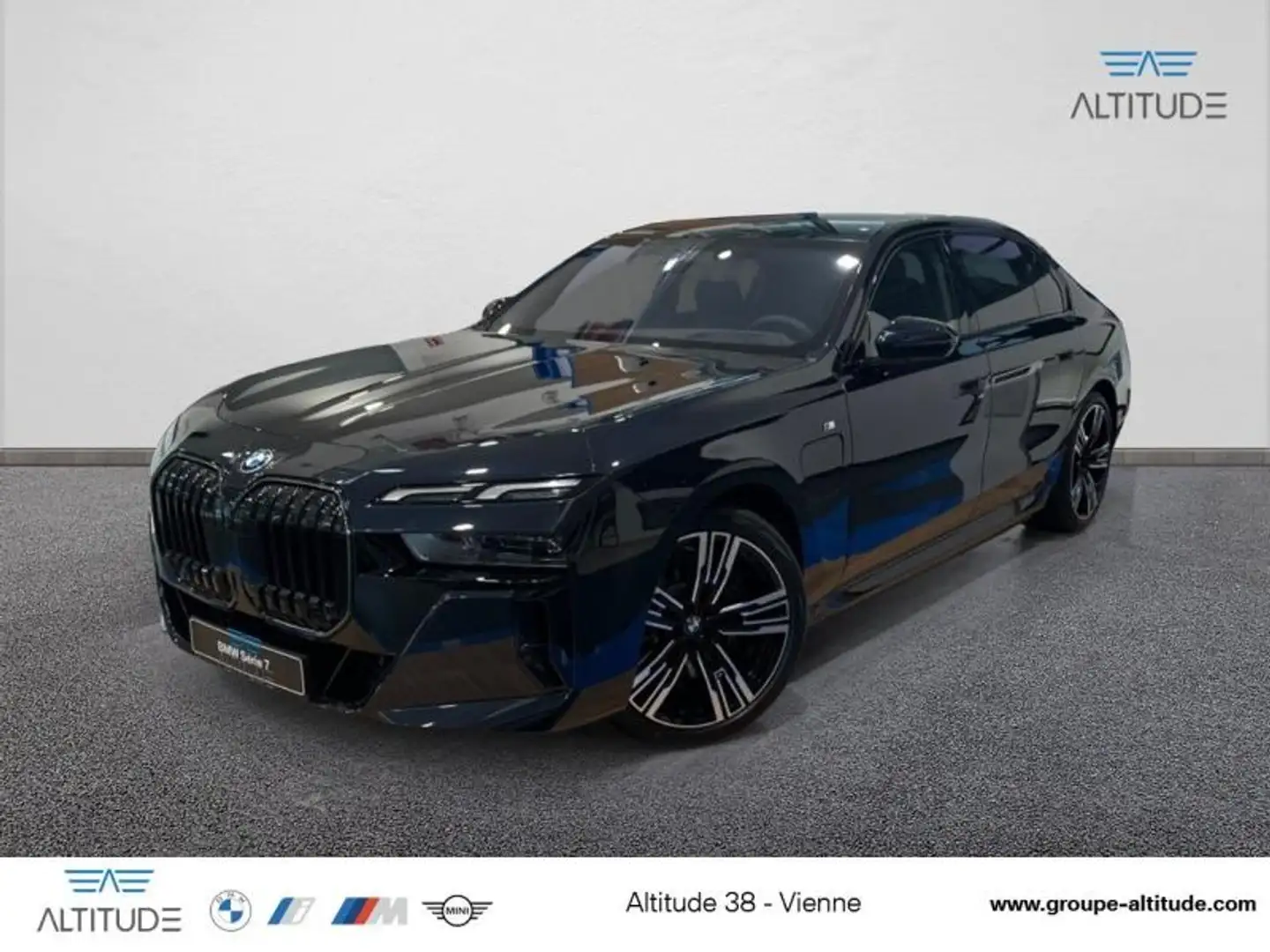 BMW 750 750eA xDrive 489ch M Sport Noir - 1