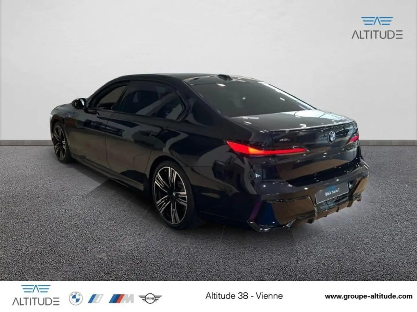 BMW 750 750eA xDrive 489ch M Sport Noir - 2