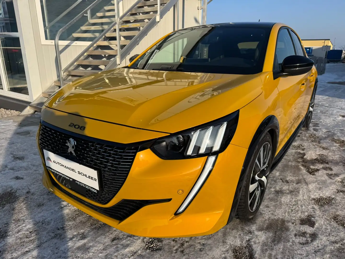 Peugeot 208 Allure GT Aut. Panoramadach Gelb - 1