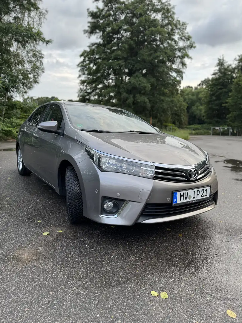 Toyota Corolla 1.4 D-4D Life Plus - 1