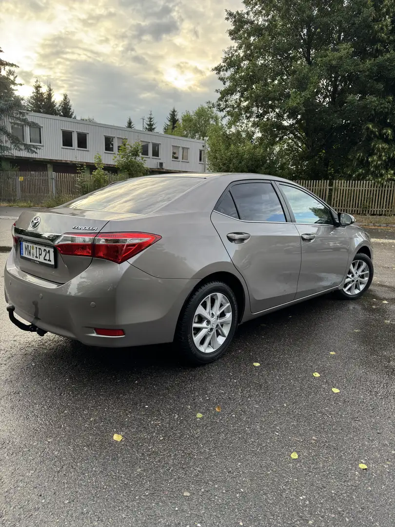Toyota Corolla 1.4 D-4D Life Plus - 2