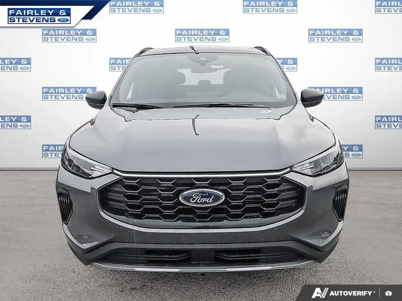 Ford Escape снимка Ford Escape