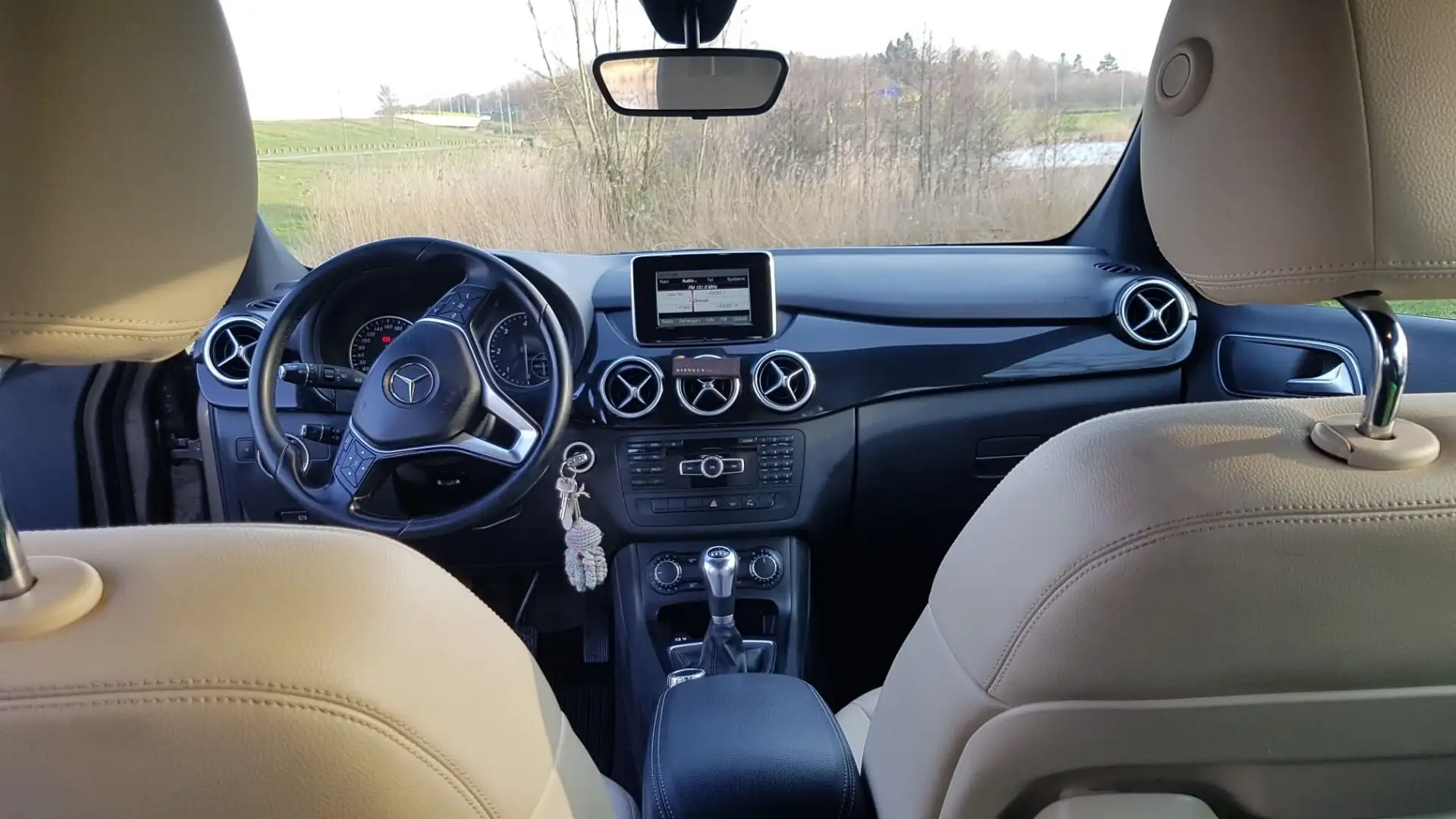 Mercedes-Benz B 180 Ambition Brons - 1