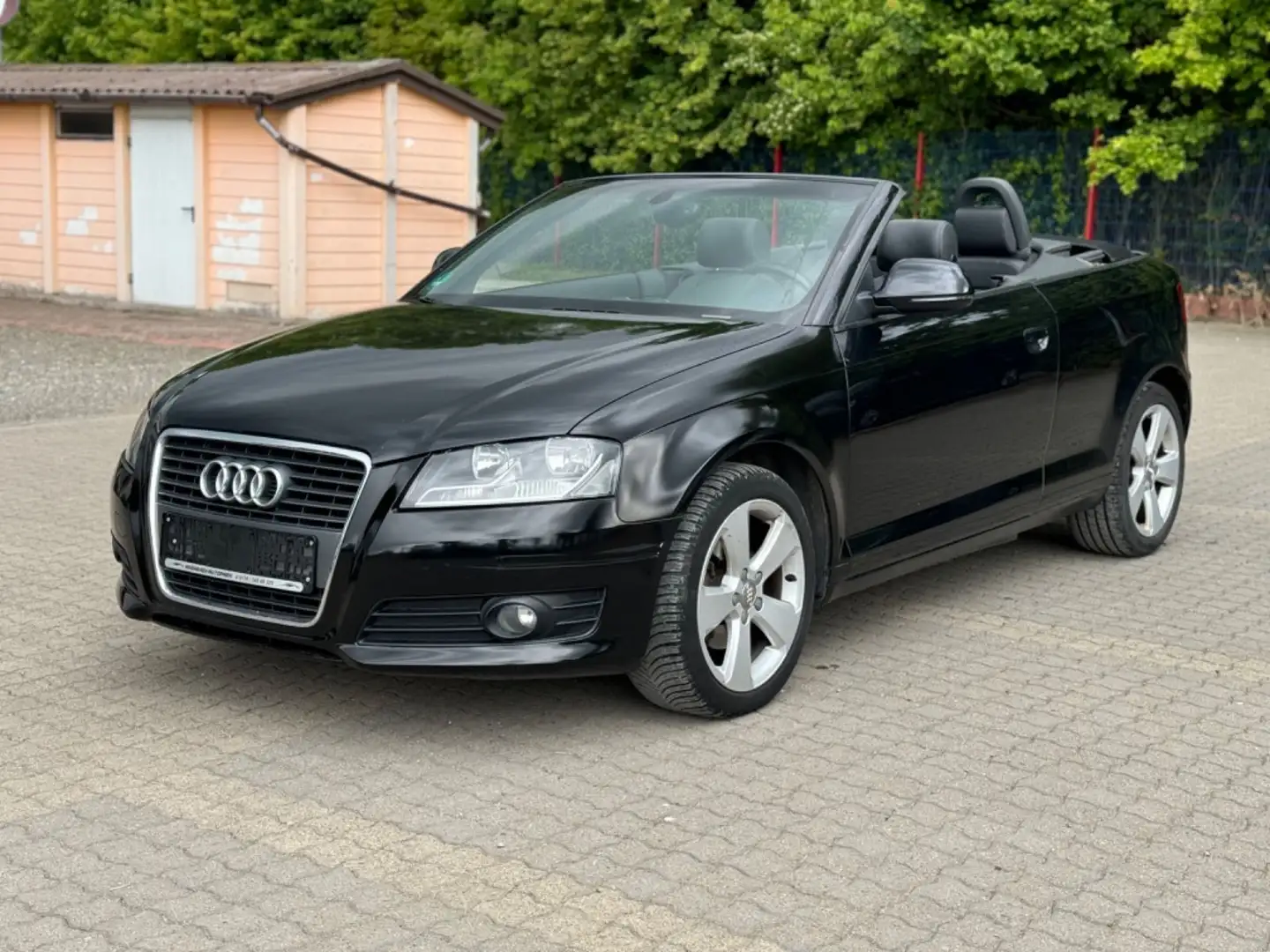 Audi A3 1.8 TFSI Cabriolet * LEDER * PDC Zwart - 1