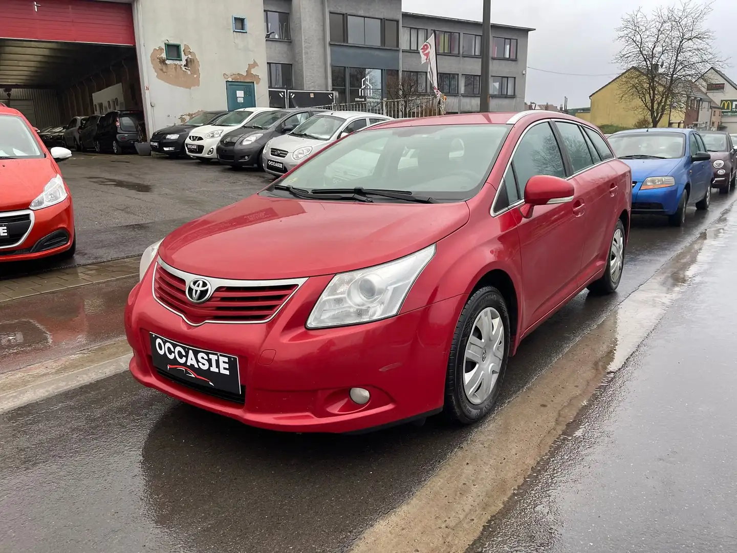 Toyota Avensis 2.0 D-4D Terra DPF Rosso - 1