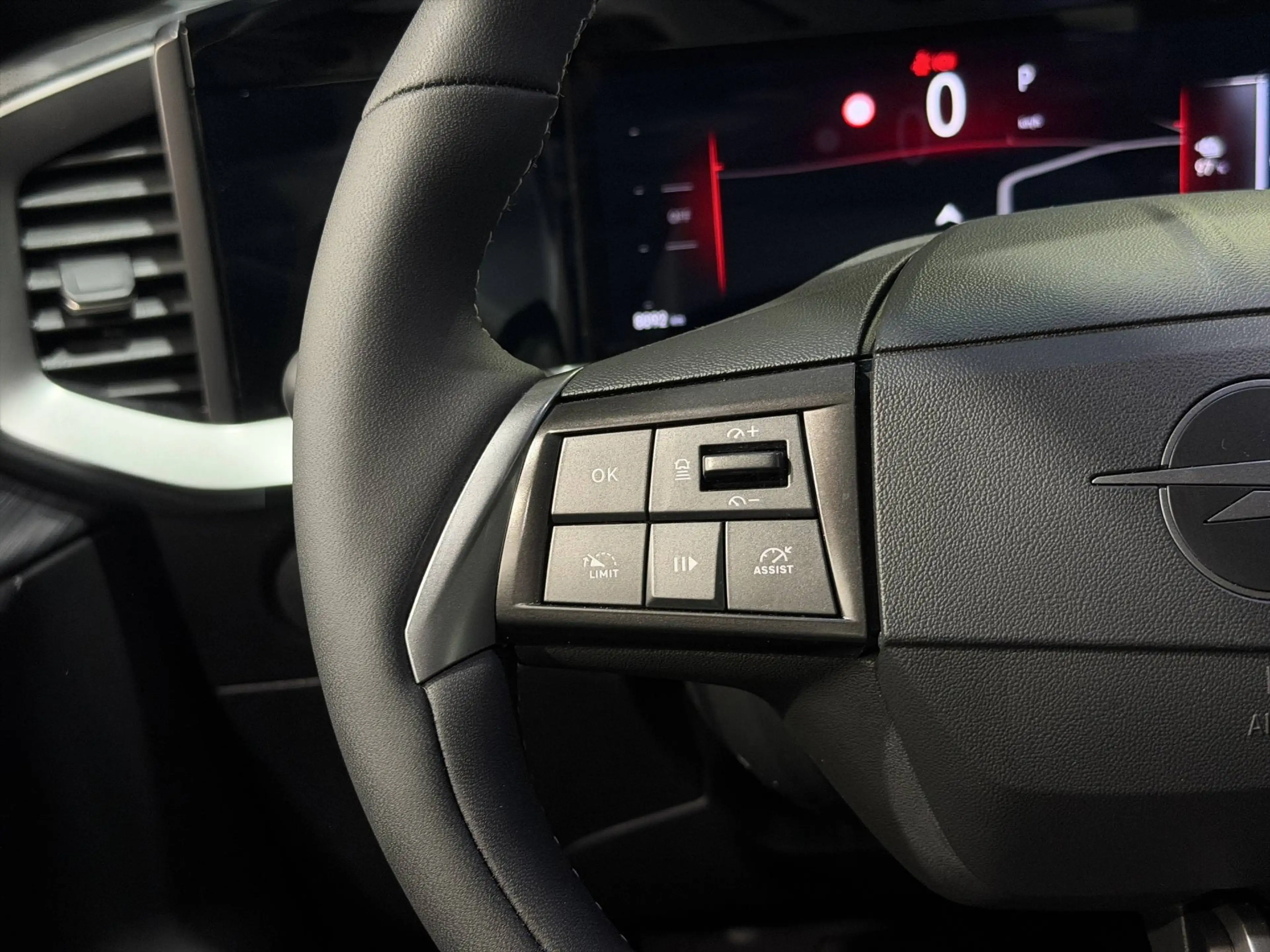 Opel Mokka-E GS 156 ***APPLE CARPLYA & ANDROID AUTO*REAR CAMERA*** — photo 15