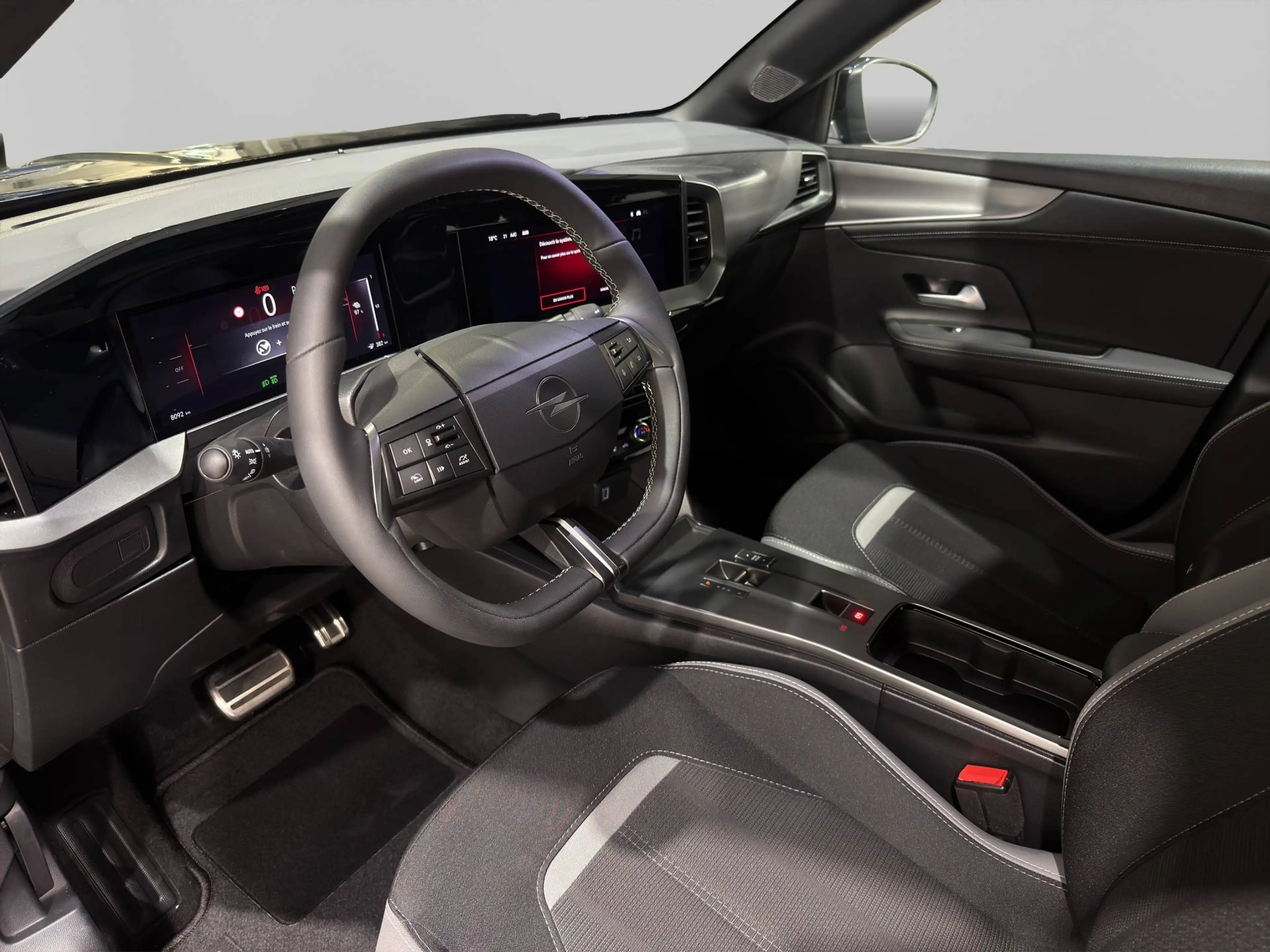 Opel Mokka-E GS 156 ***APPLE CARPLYA & ANDROID AUTO*REAR CAMERA*** — photo 8