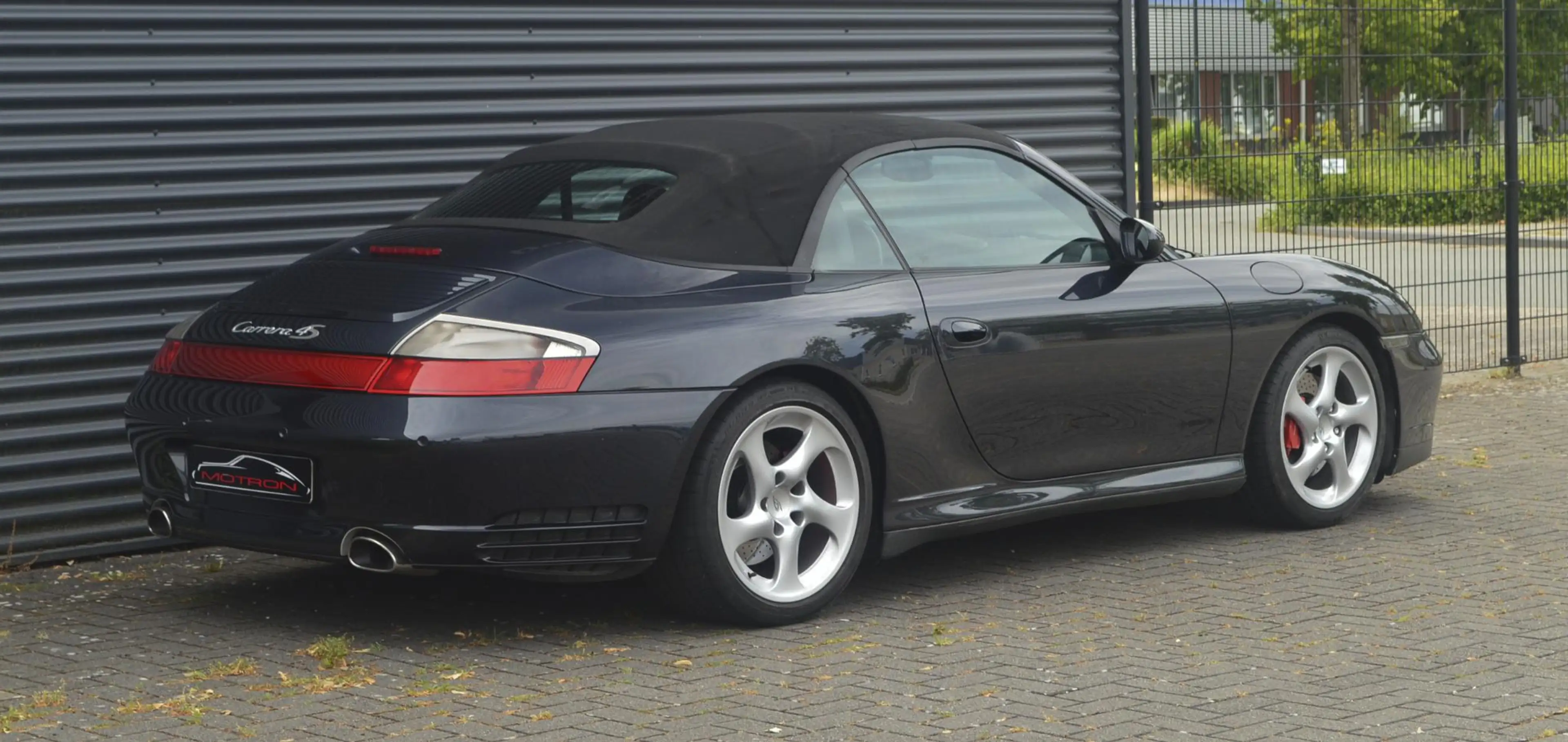 Porsche 996 996 3.6 Cabriolet Carrera 4S — photo 14