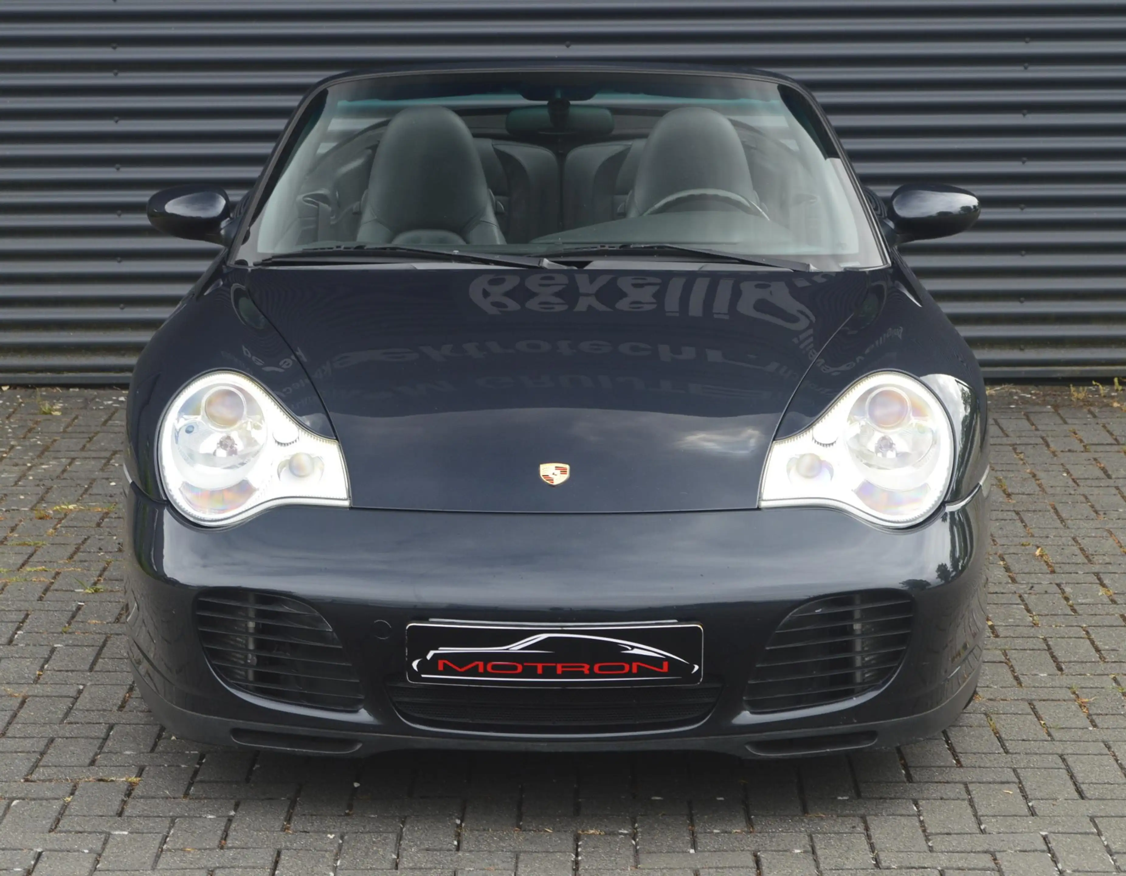 Porsche 996 996 3.6 Cabriolet Carrera 4S — photo 3