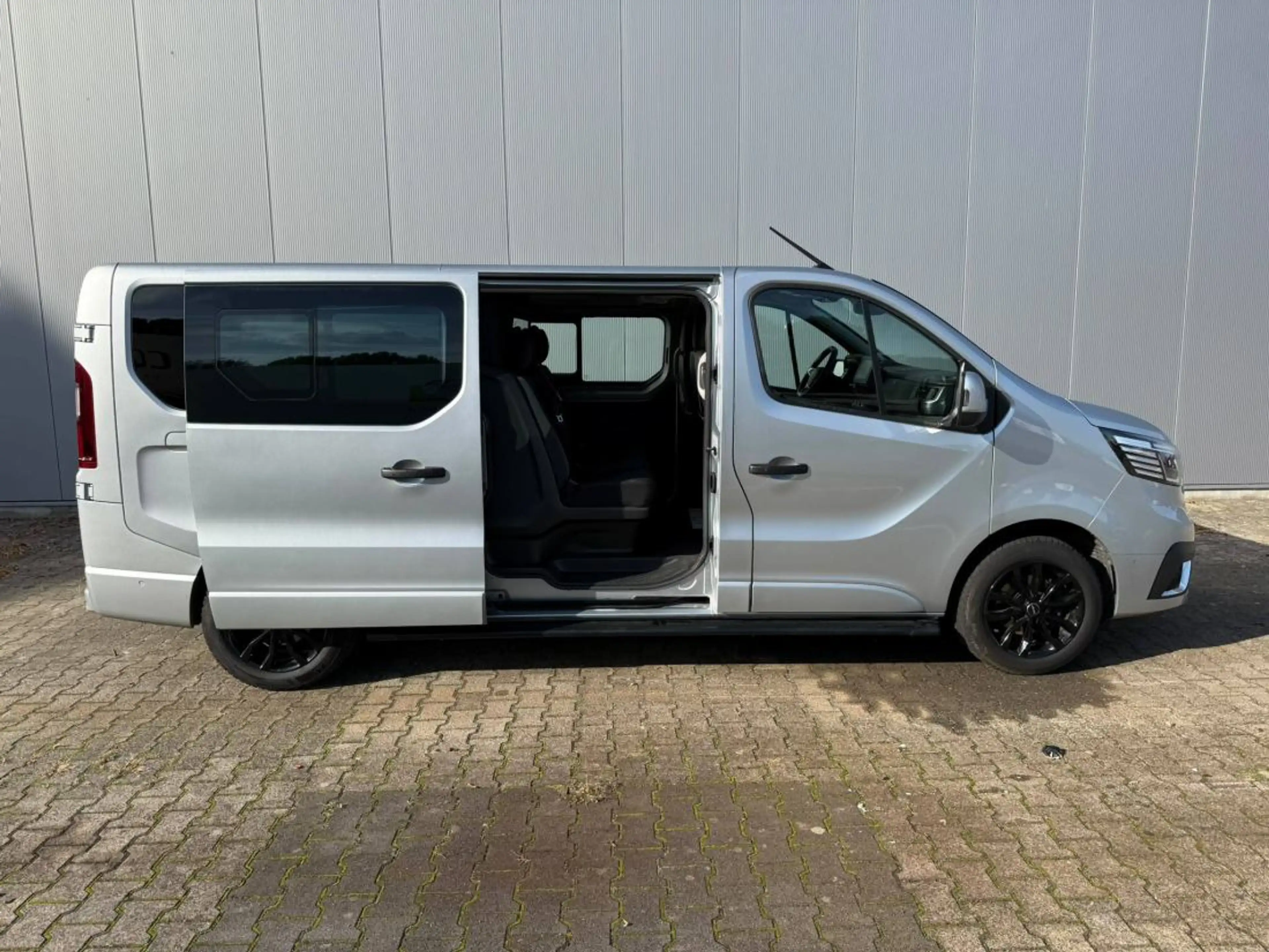 Renault Trafic Exclusive DUBBELE CABINE 170 PK automaat — photo 2