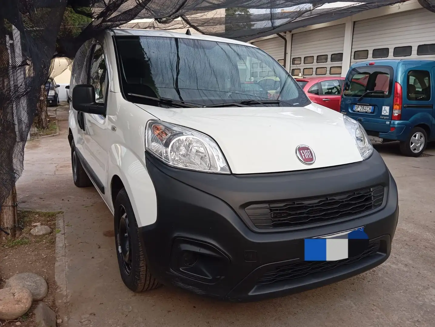 Fiat fiorino 1.3 MTJ EURO 6D 80 CAVALLI Weiß - 1