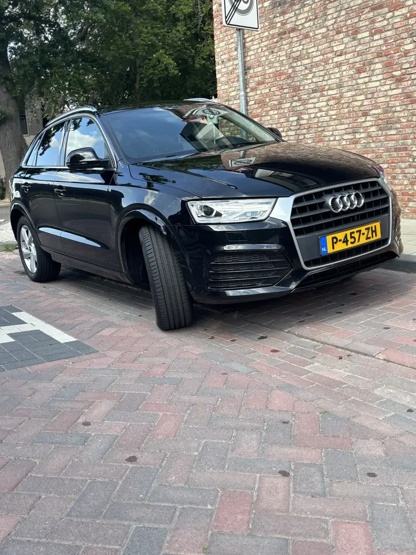Audi Q3 Audi Q3 35 TDI 150pk S Tronic 2017 Zwart Zwart - 2