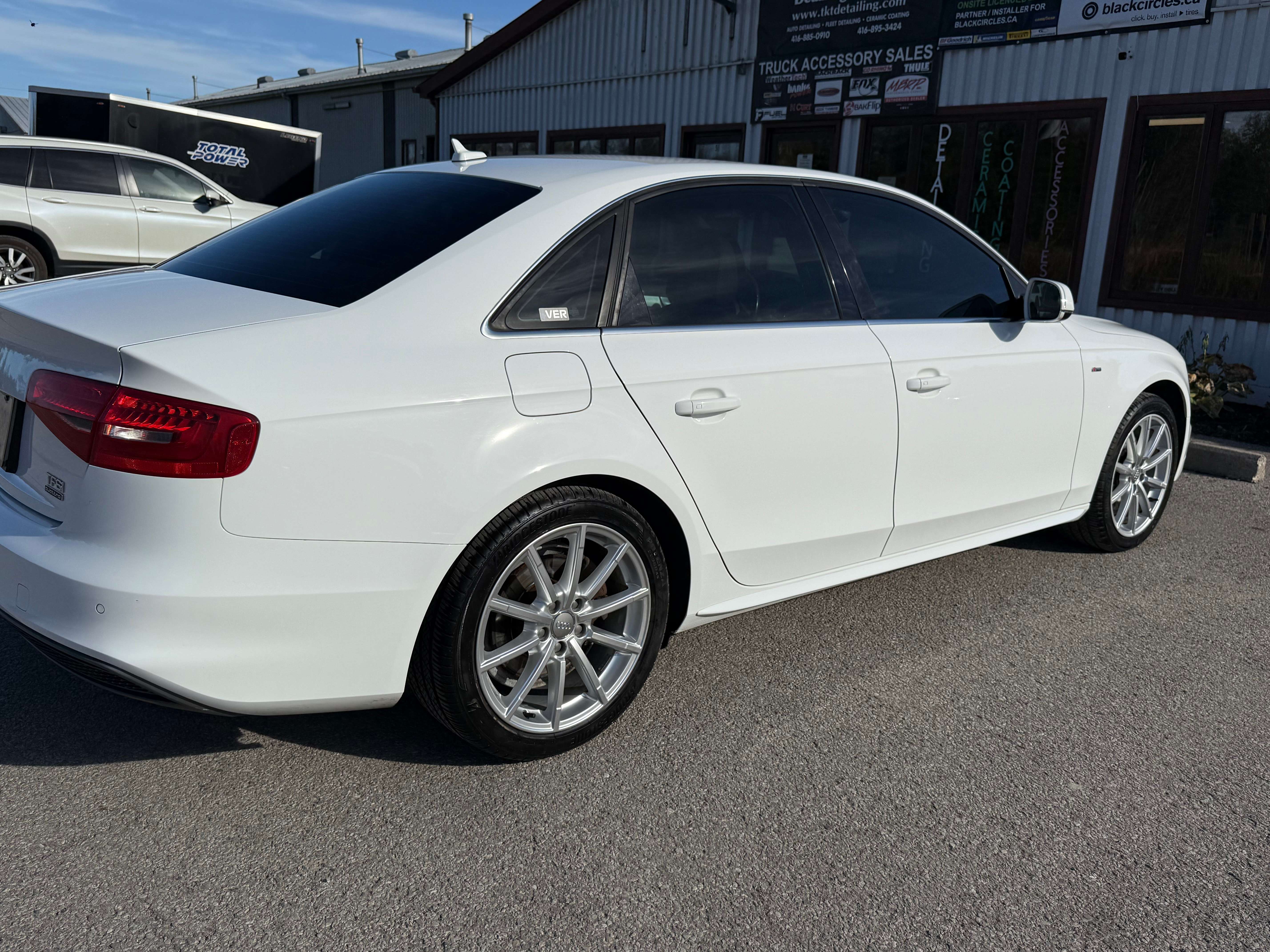 2015 Audi A4 4dr Sdn Auto Progressiv plus quattro alt 3