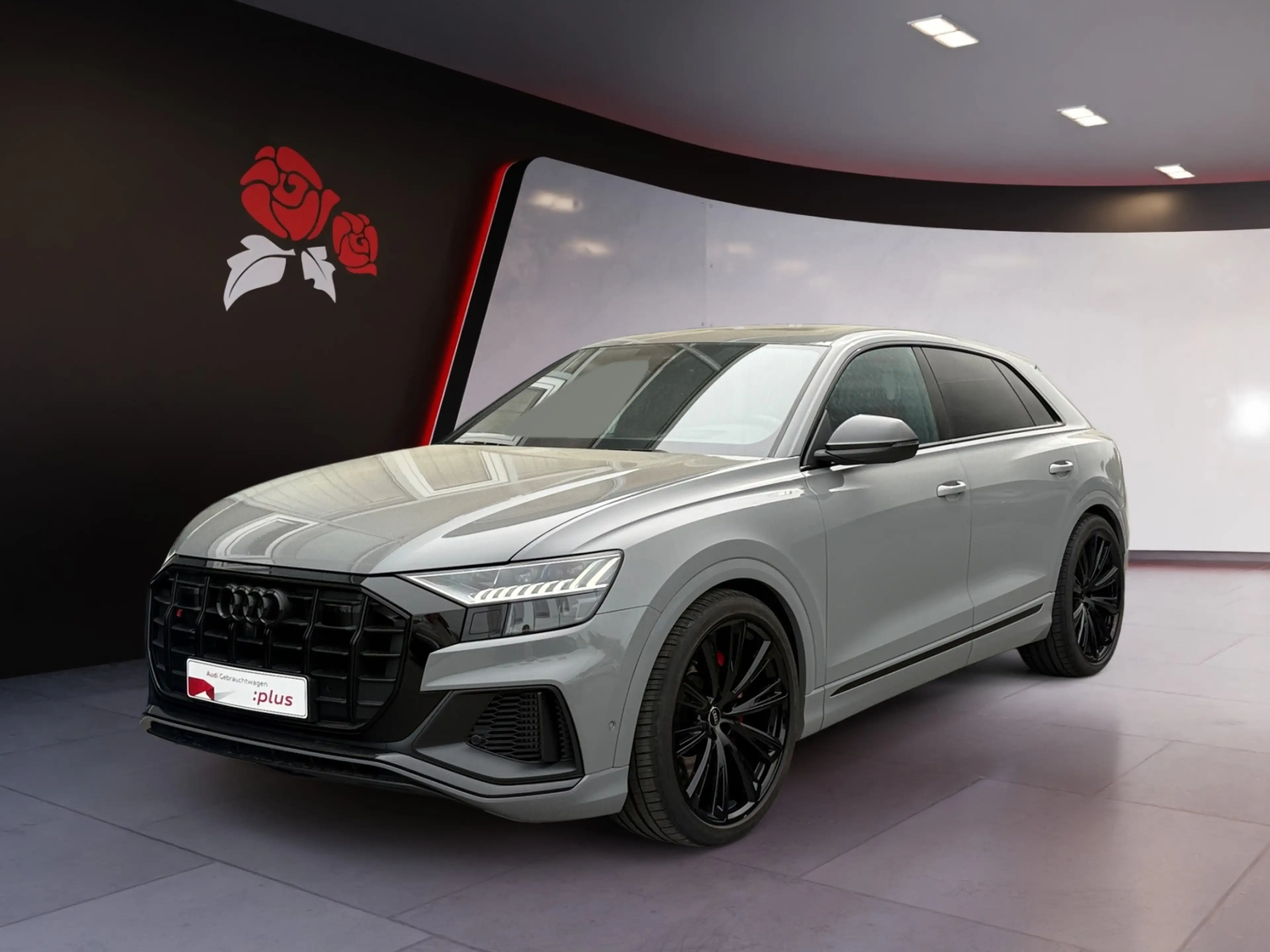 Audi SQ8 4.0 TFSI quattro AHK Pano Carbon Nachtsicht ACC 3 — photo 2