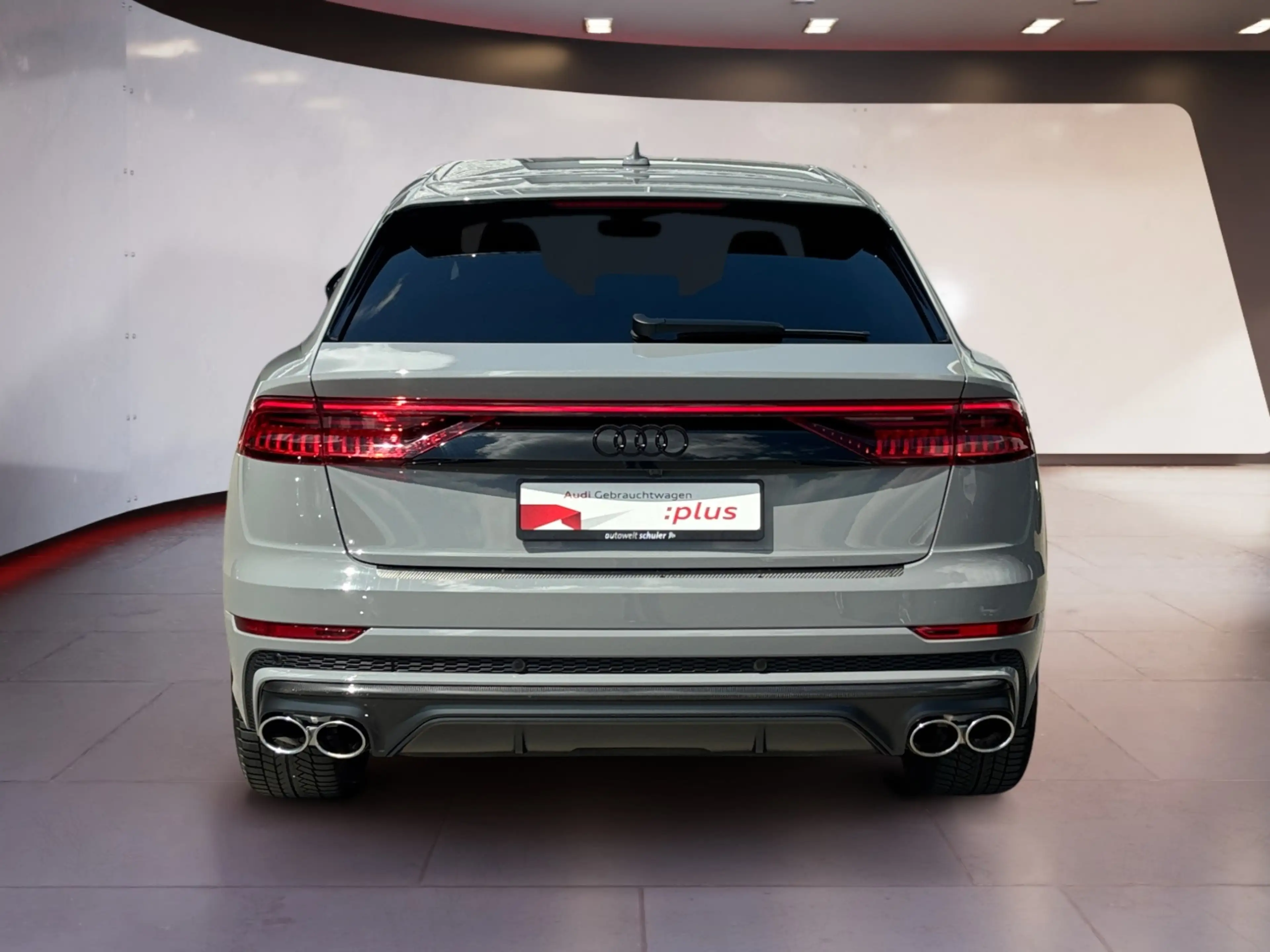 Audi SQ8 4.0 TFSI quattro AHK Pano Carbon Nachtsicht ACC 3 — photo 5