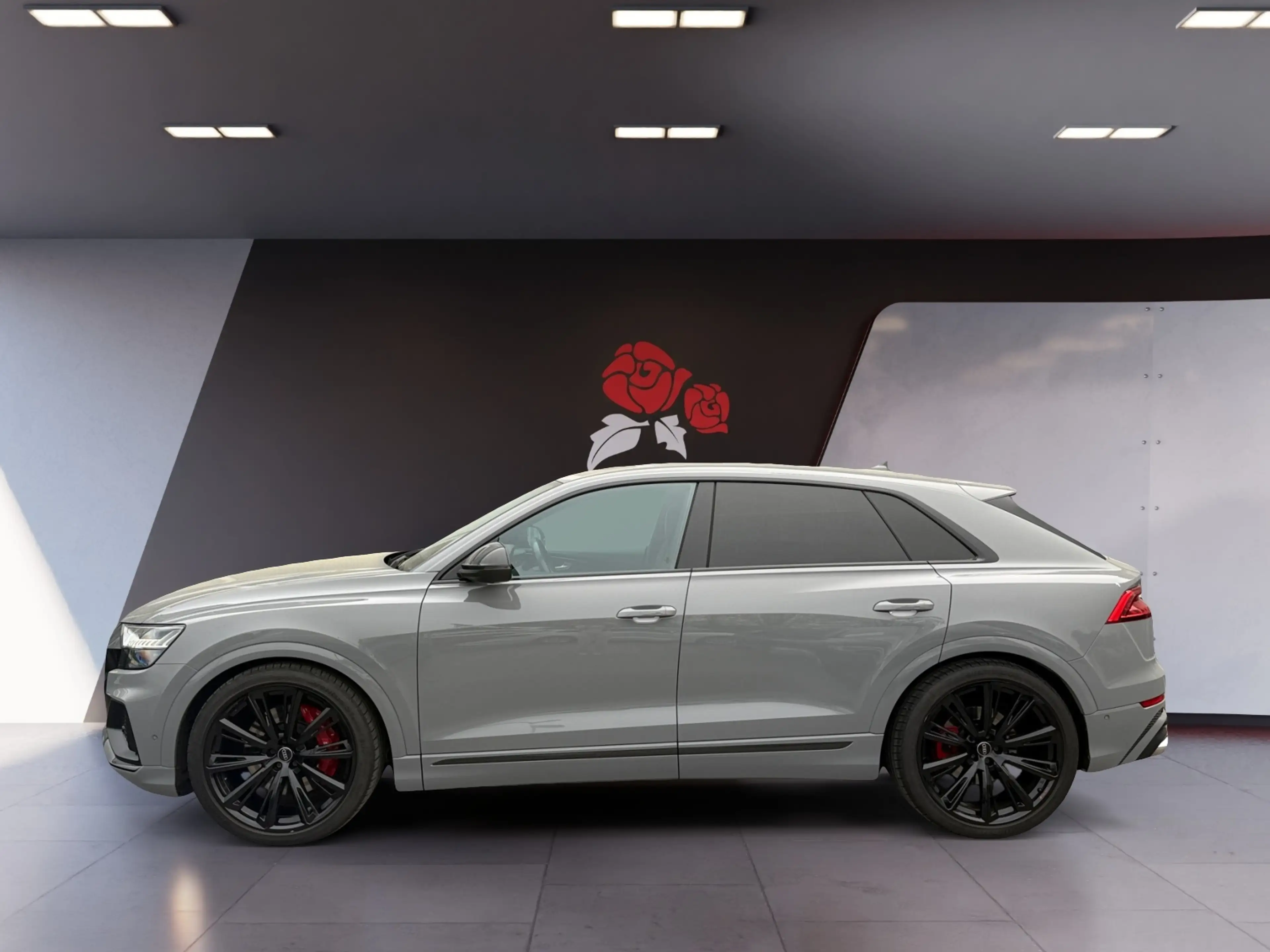 Audi SQ8 4.0 TFSI quattro AHK Pano Carbon Nachtsicht ACC 3 — photo 3